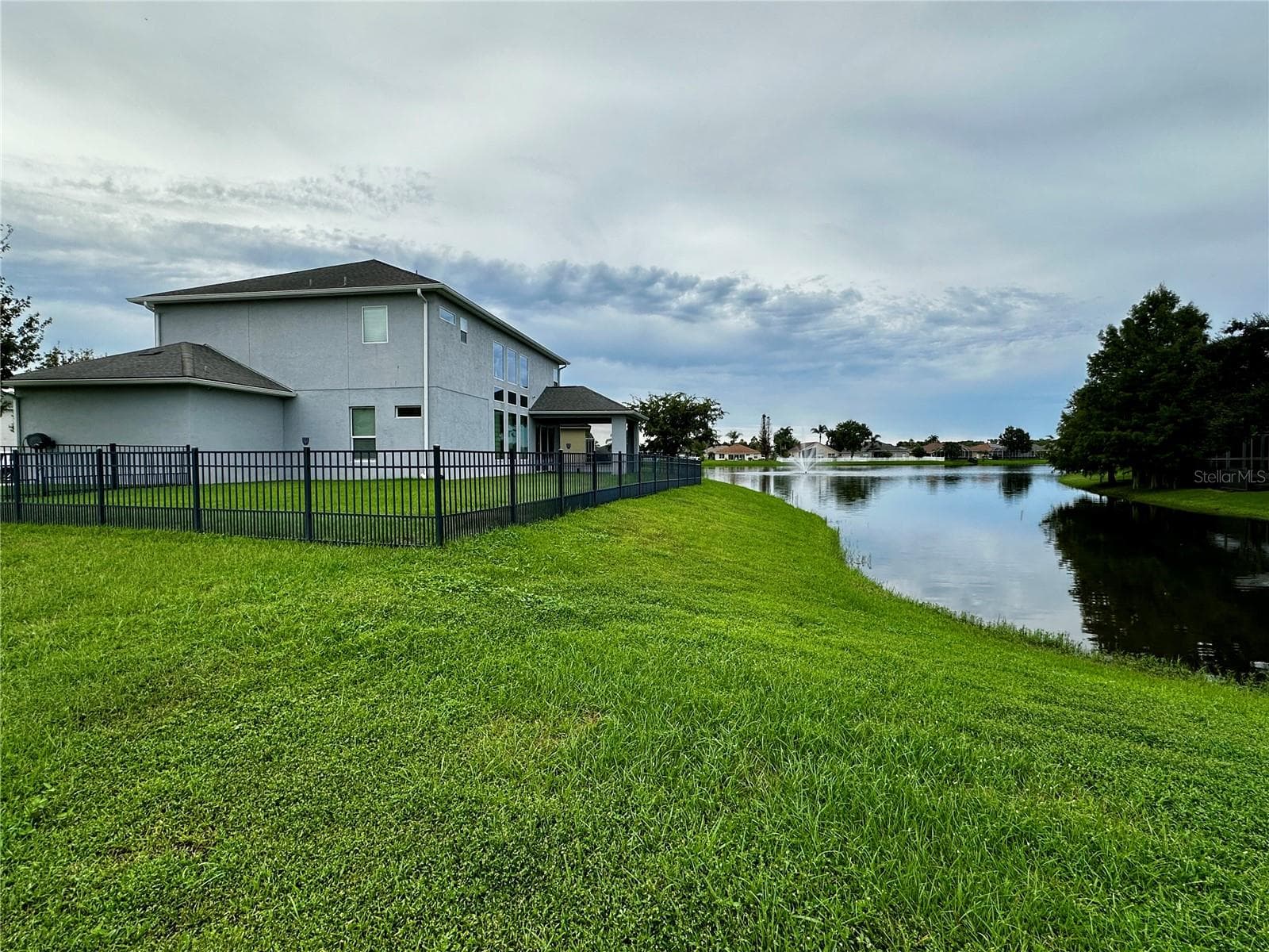 Single Family Residence at 6851 FORKMEAD LN, PORT ORANGE, photo 12 of 104