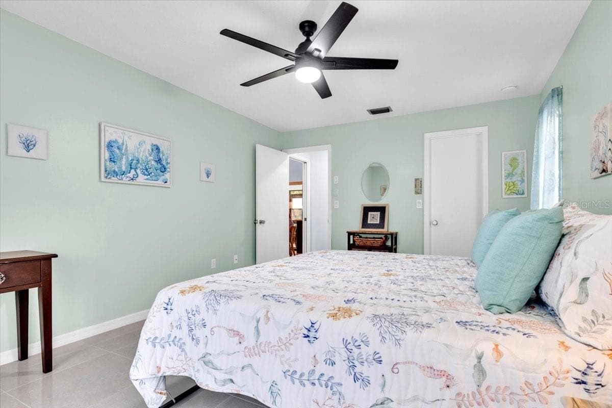 Single Family Residence at 17341 HOLMES AVE, PORT CHARLOTTE, photo 33 of 53