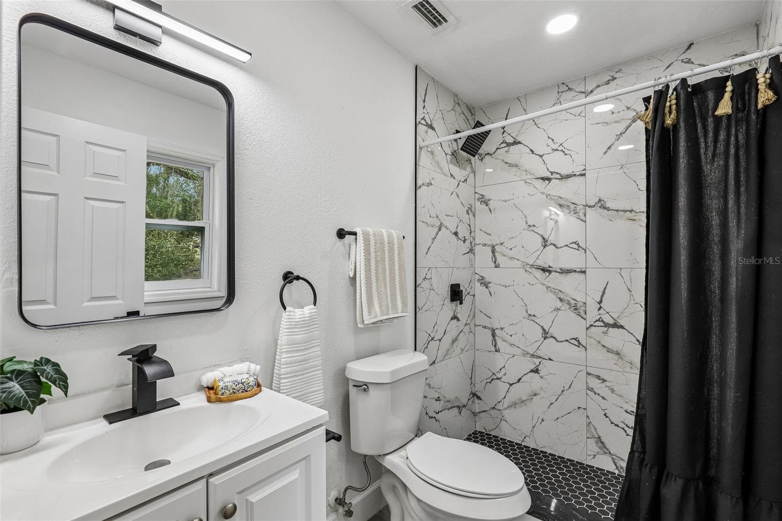 Single Family Residence at 6898 CR 214, MELROSE, photo 21 of 34