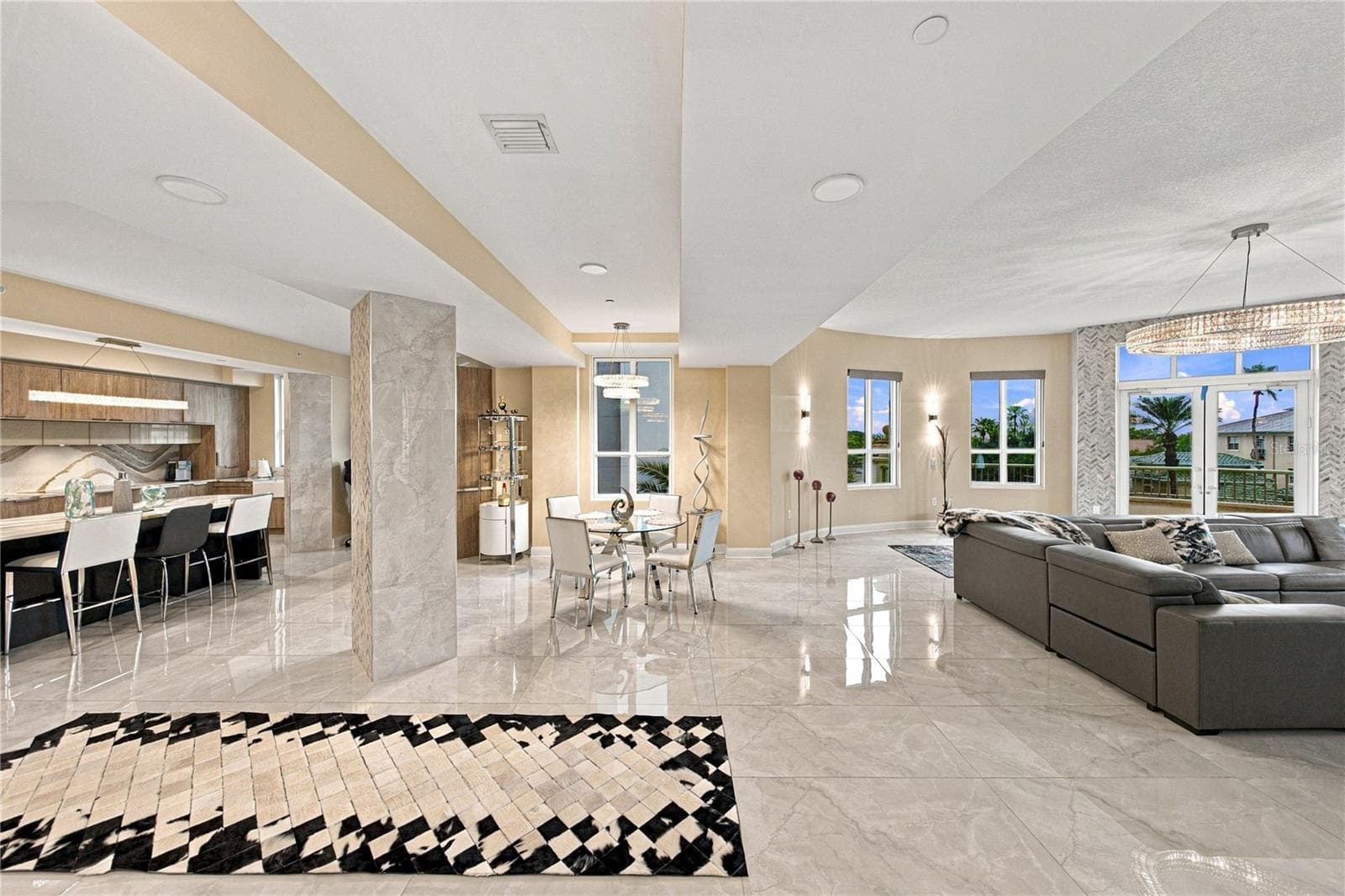 Condominium at 450 KNIGHTS RUN AVE #405, TAMPA, photo 6 of 94