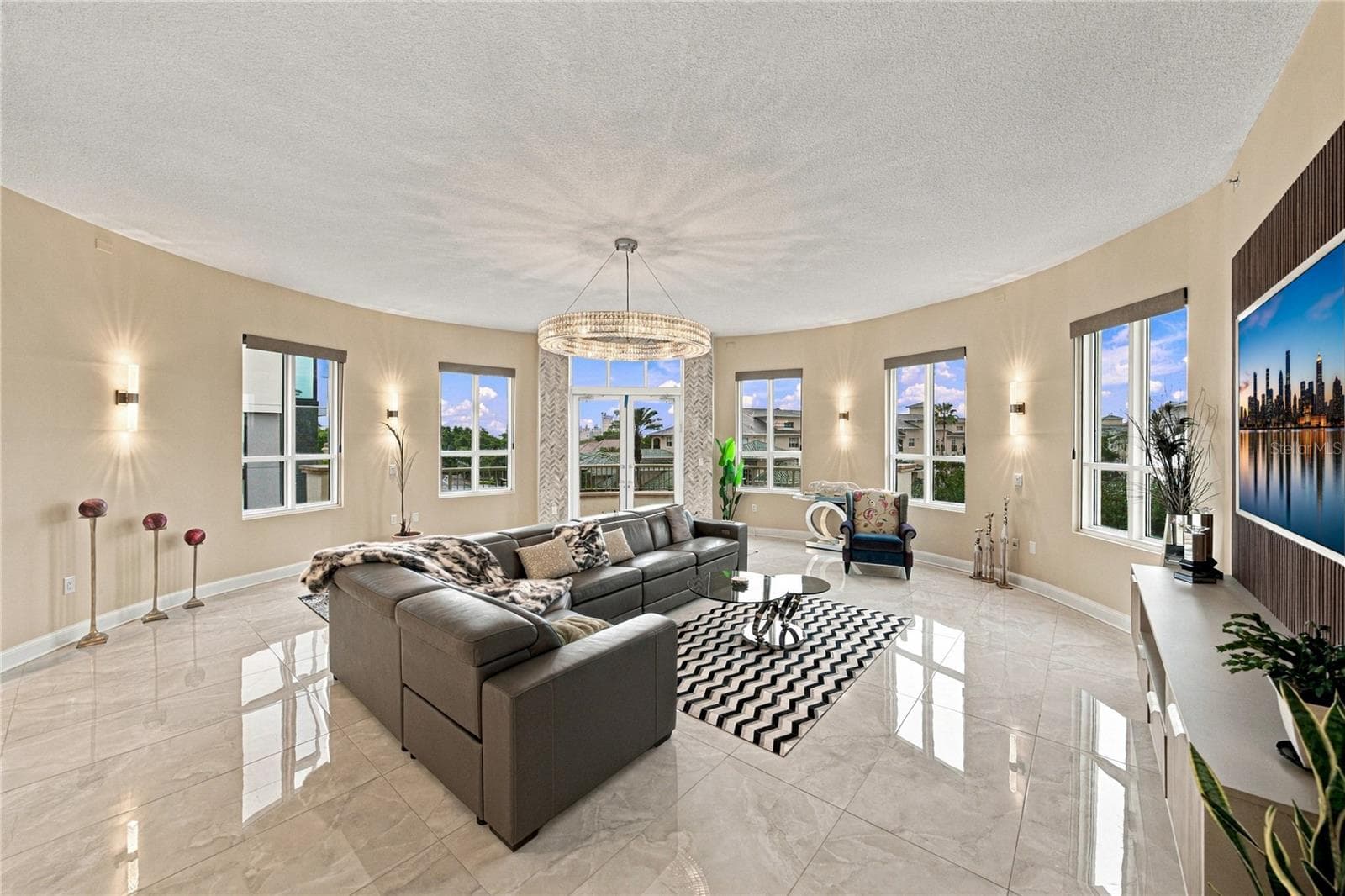 Condominium at 450 KNIGHTS RUN AVE #405, TAMPA, photo 7 of 94