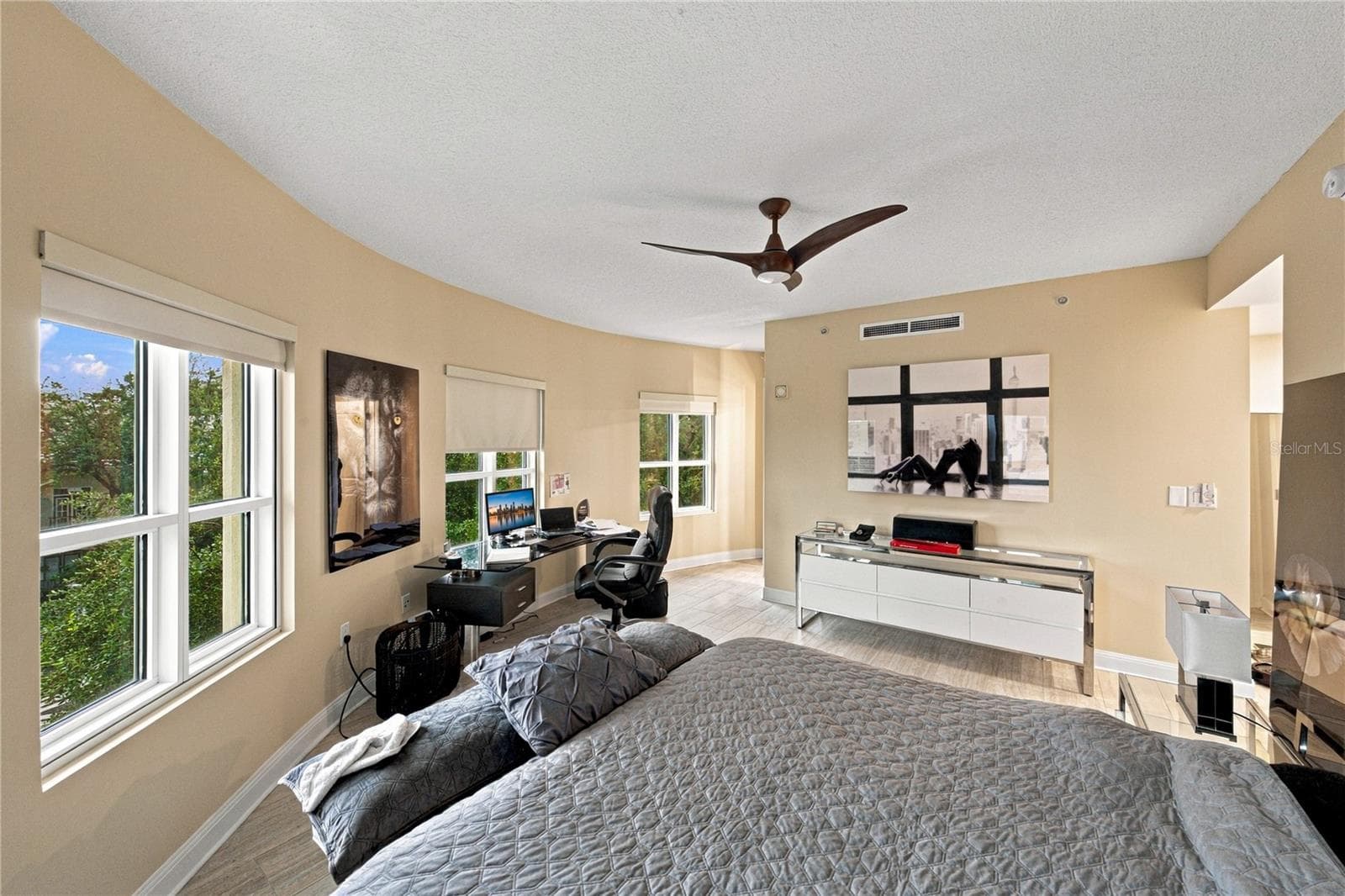 Condominium at 450 KNIGHTS RUN AVE #405, TAMPA, photo 39 of 94