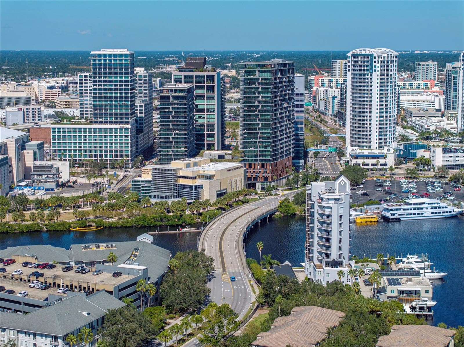 Condominium at 450 KNIGHTS RUN AVE #405, TAMPA, photo 89 of 94
