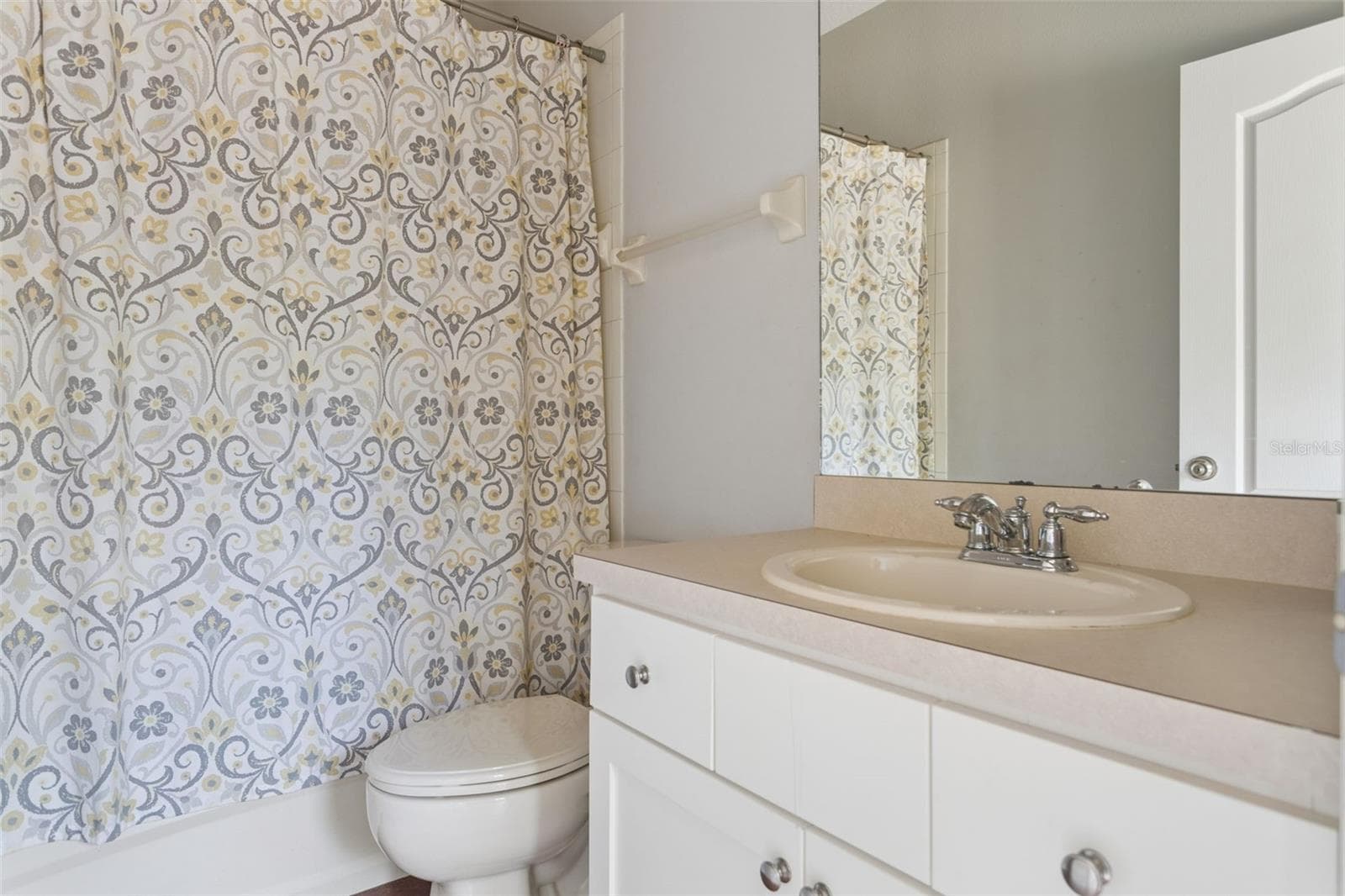 Single Family Residence at 5727 GOLDEN OWL LOOP, LAND O LAKES, photo 12 of 32