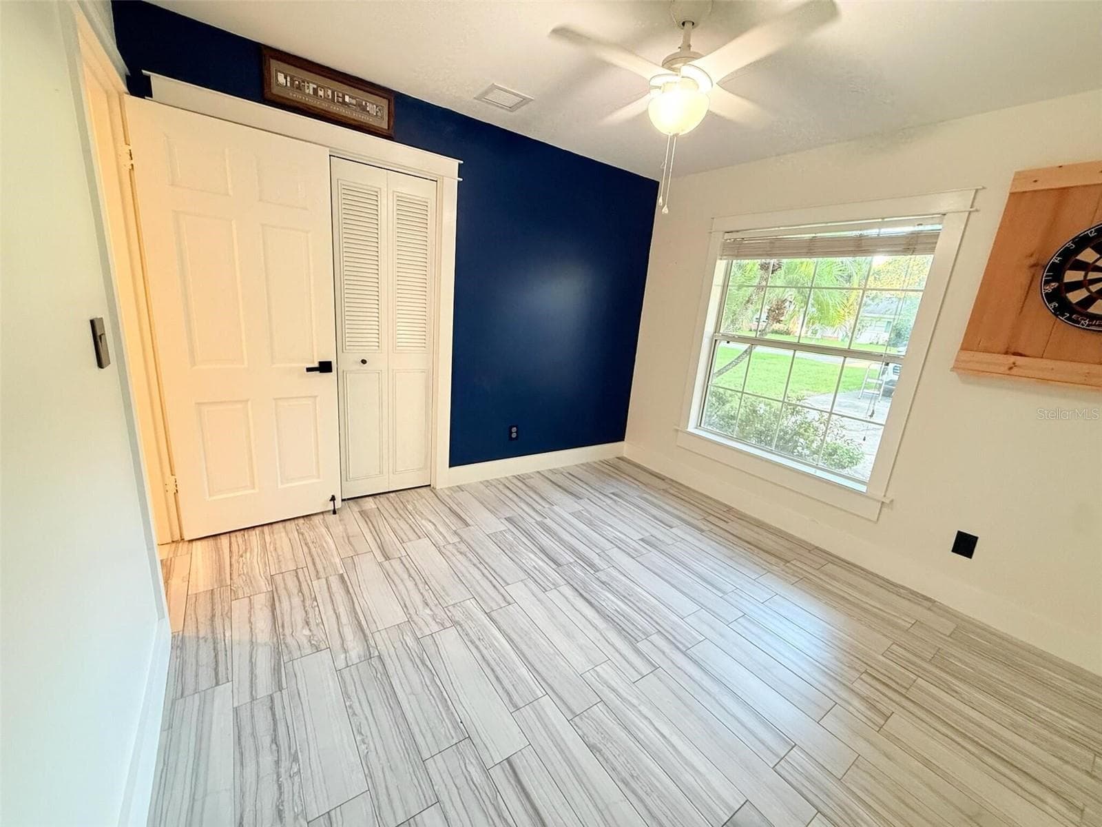 Single Family Residence at 5030 ST MICHAEL AVE, BELLE ISLE, photo 9 of 16