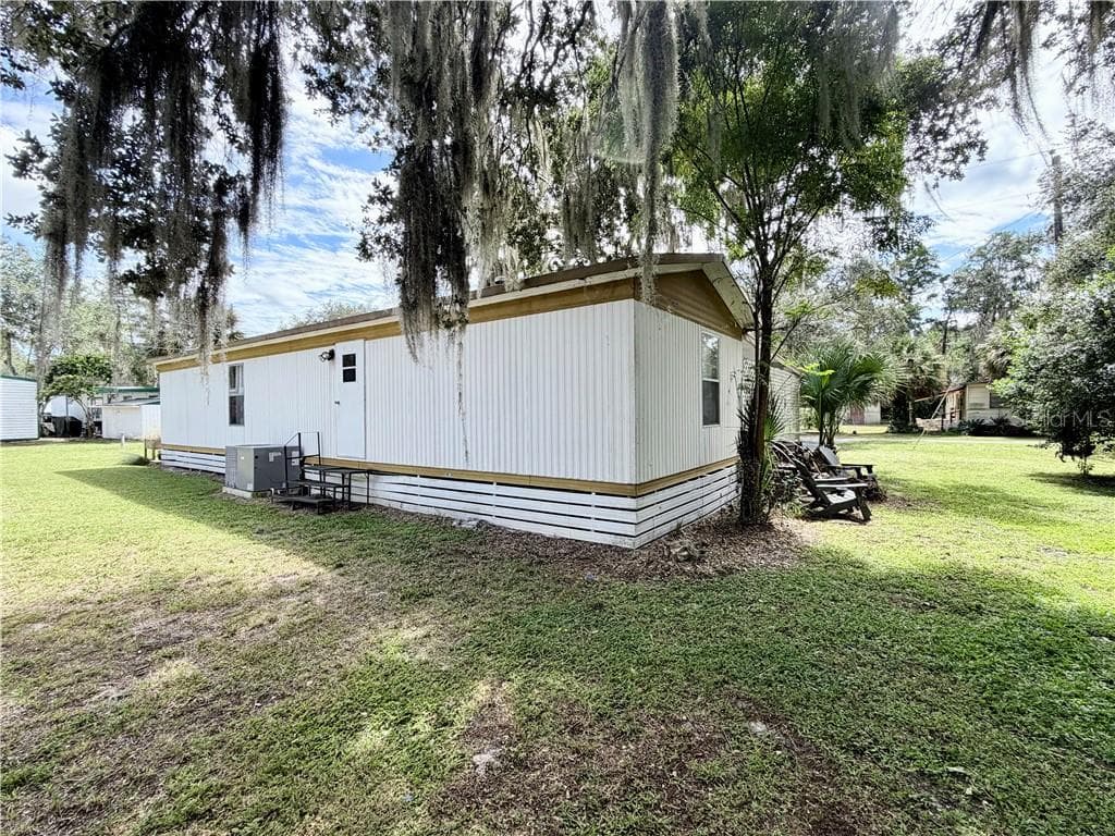 Residential at 6565 E Lakato LN, INVERNESS FL 34453, photo 7 of 28
