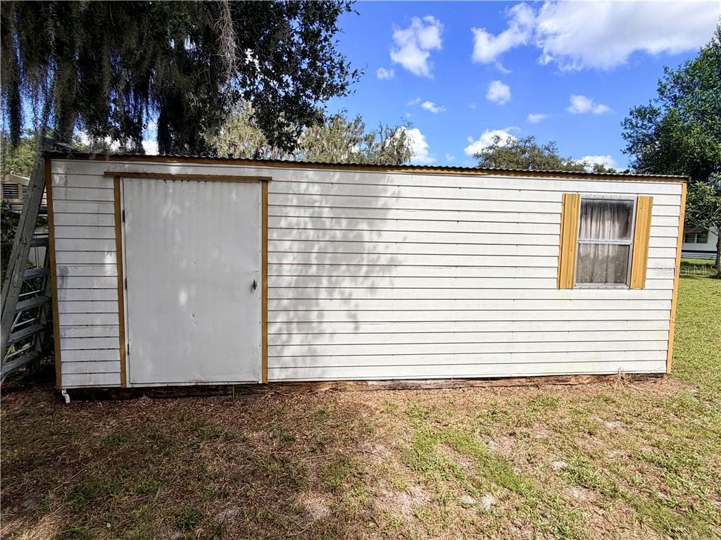 Residential at 6565 E Lakato LN, INVERNESS FL 34453, photo 9 of 28