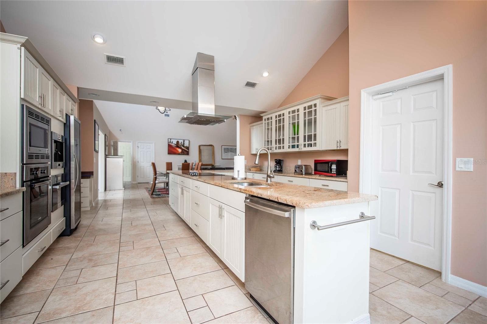 Single Family Residence at 12941 BELLERIVE DR, CLERMONT, photo 8 of 36
