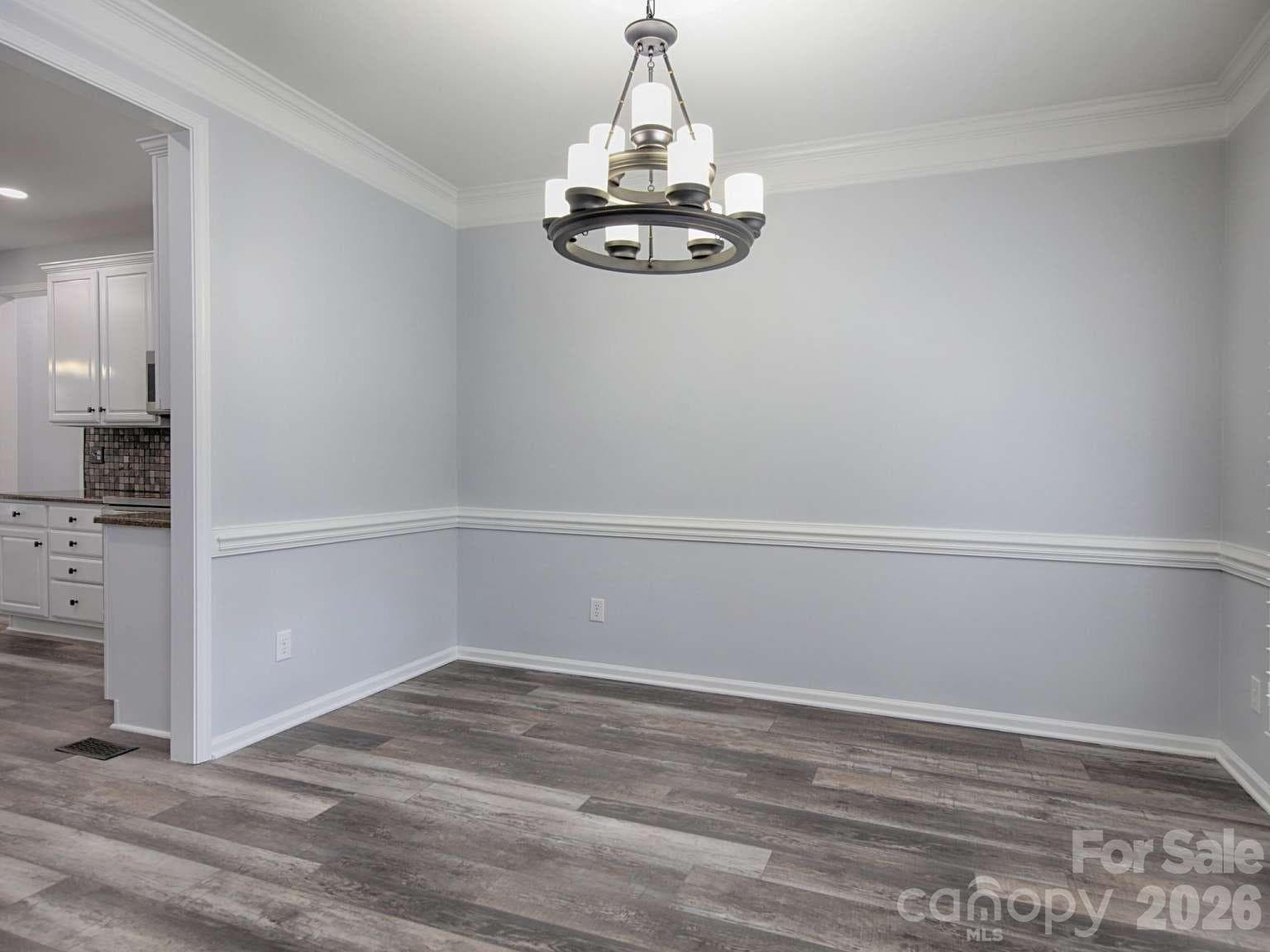 Single Family Residence at 166 Laurel Glen Drive, Mooresville, photo 5 of 40