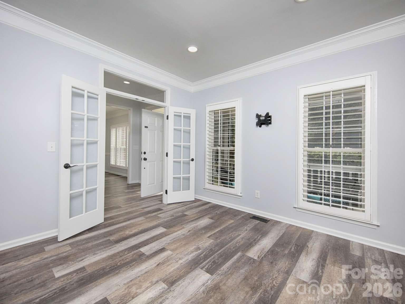 Single Family Residence at 166 Laurel Glen Drive, Mooresville, photo 7 of 40