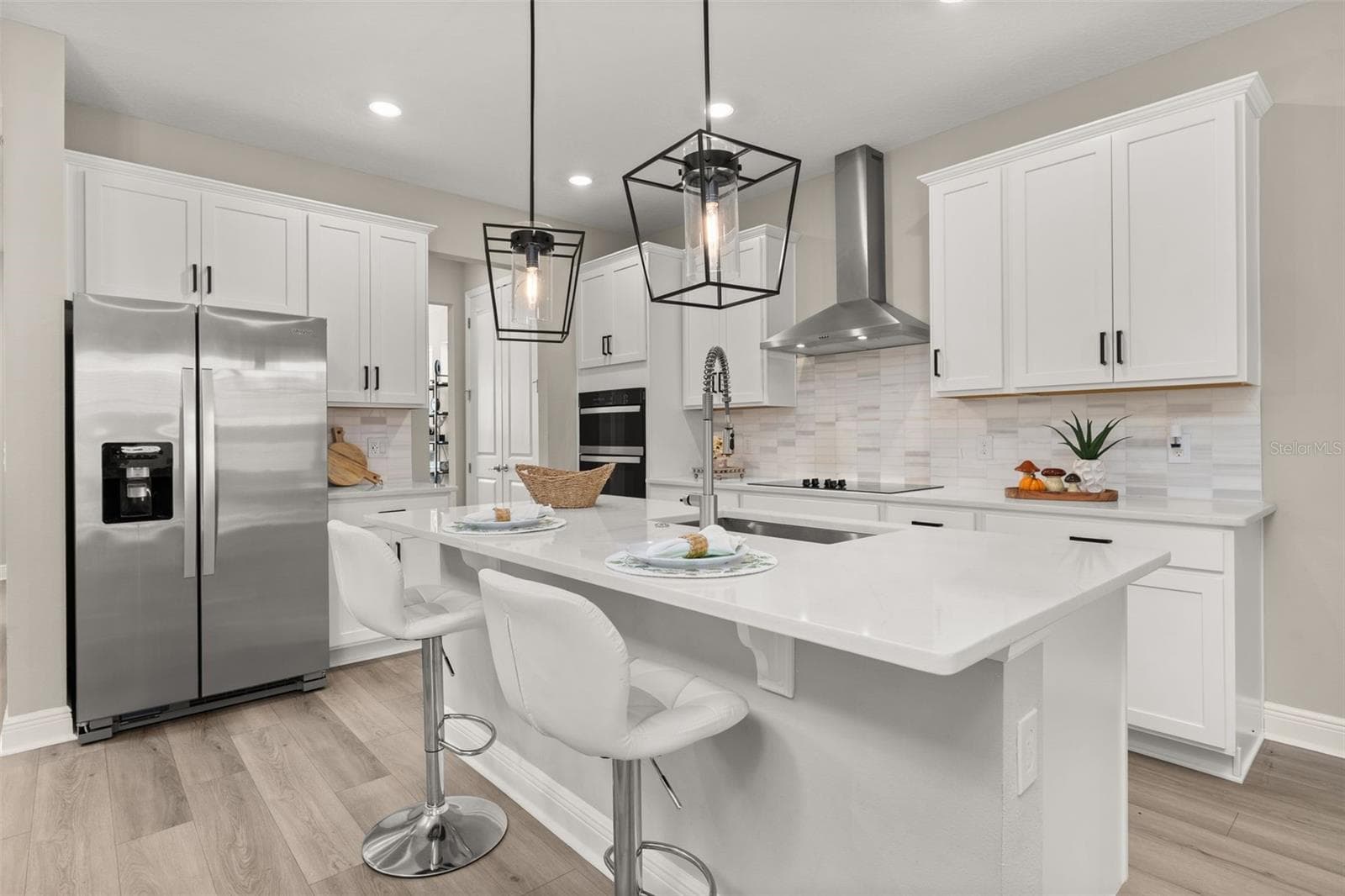 gourmet kitchen - 14099 FRASIER ST, WINTER GARDEN