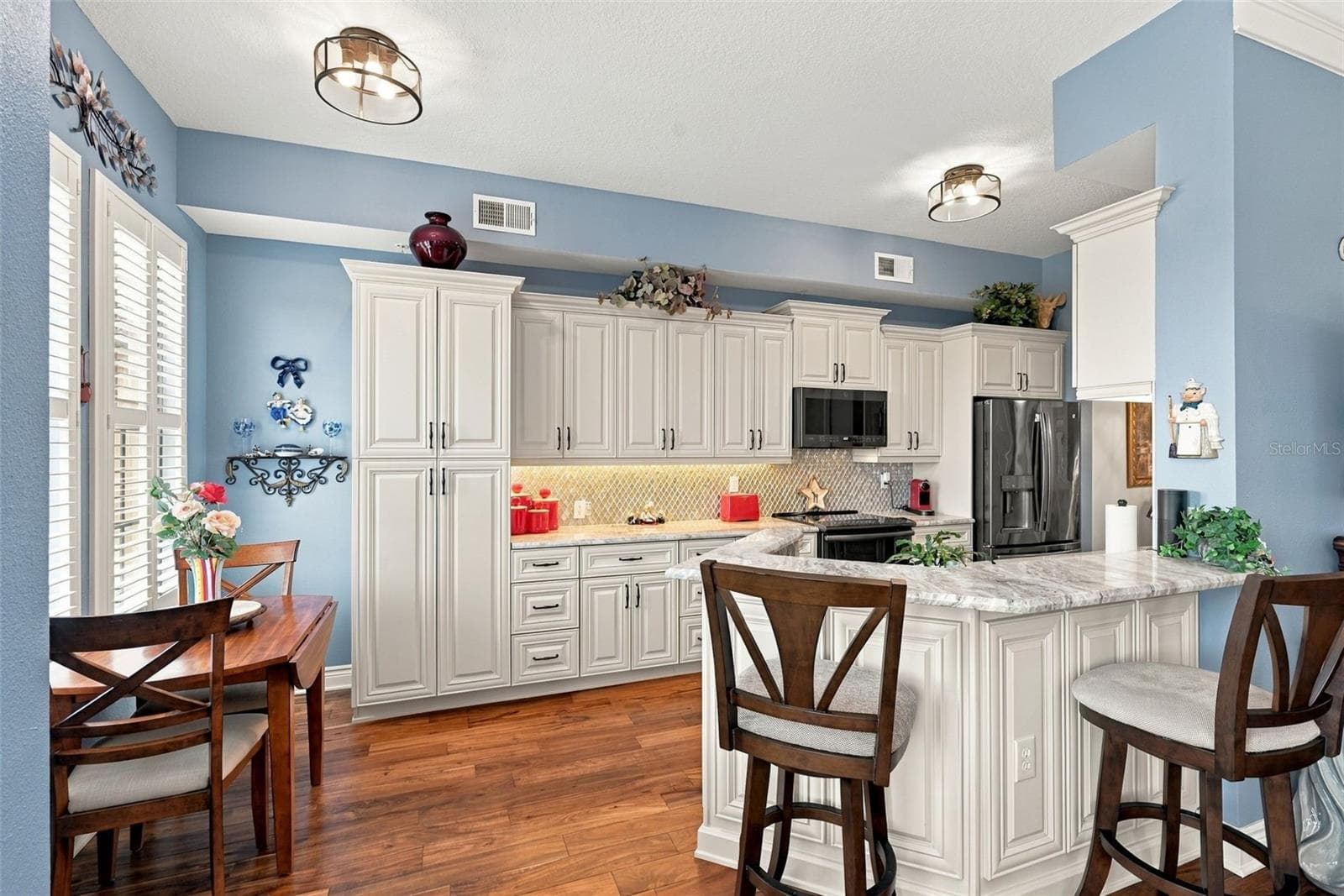 Eat-In Designer Kitchen - 501 MIRASOL CIR #411, CELEBRATION