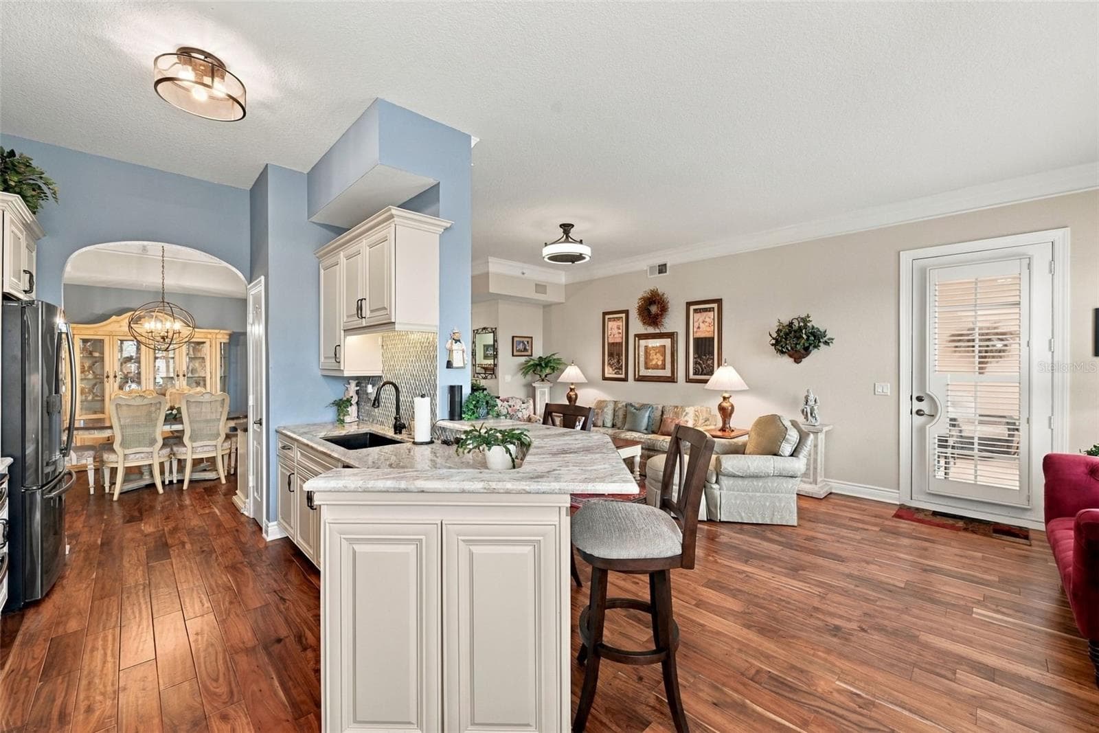 Open Floor Plan Perfect for Entertaining - 501 MIRASOL CIR #411, CELEBRATION