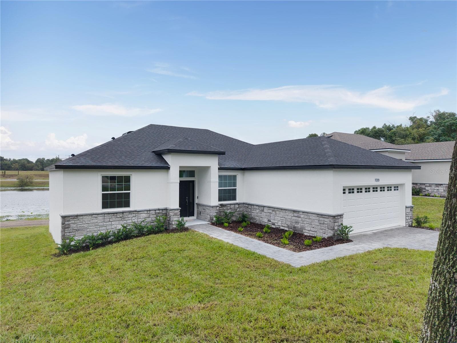 Single Family Residence at 1120 CHESTNUT ST, CLERMONT, photo 2 of 44