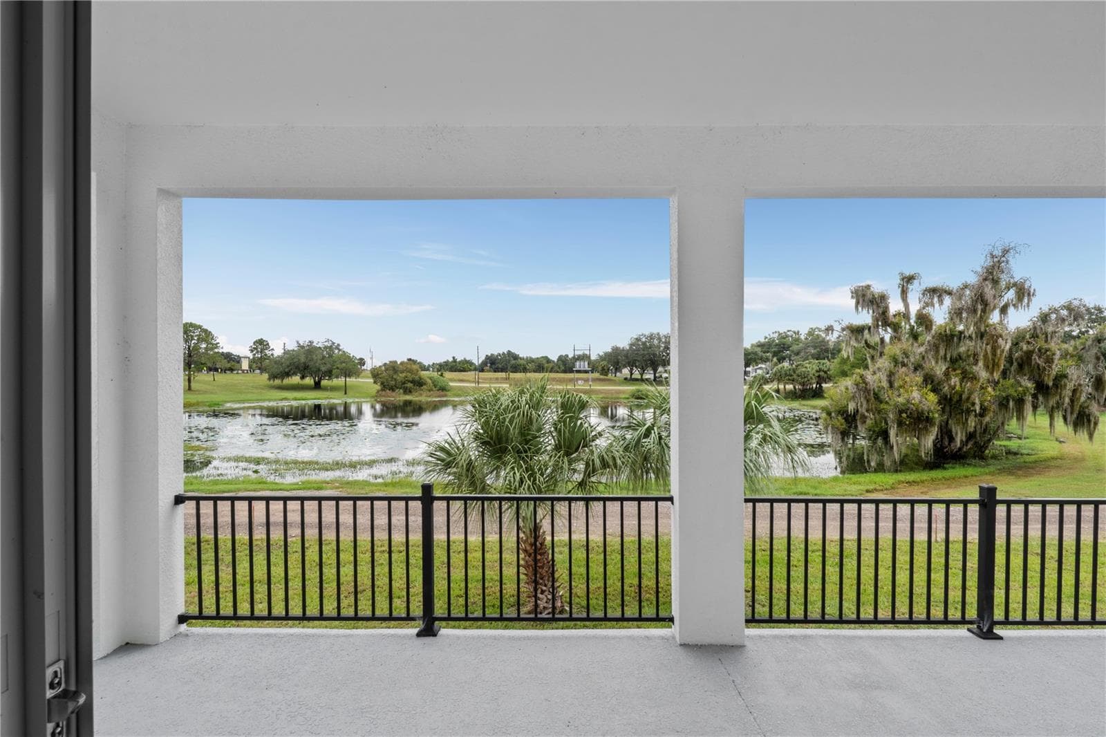 Single Family Residence at 1120 CHESTNUT ST, CLERMONT, photo 10 of 44