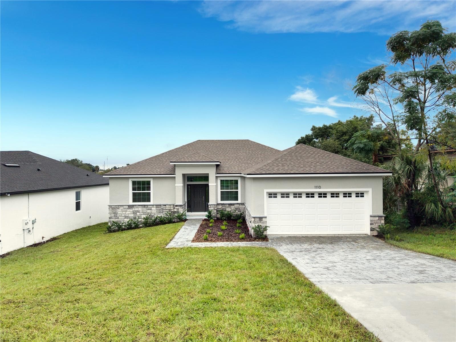 House available Next door. - 1120 CHESTNUT ST, CLERMONT