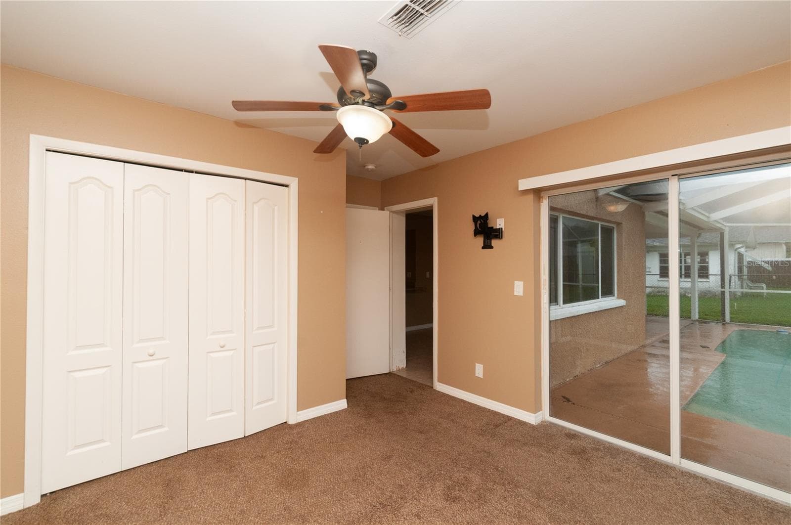 Single Family Residence at 5117 BROOKSIDE LN, NEW PORT RICHEY, photo 2 of 39