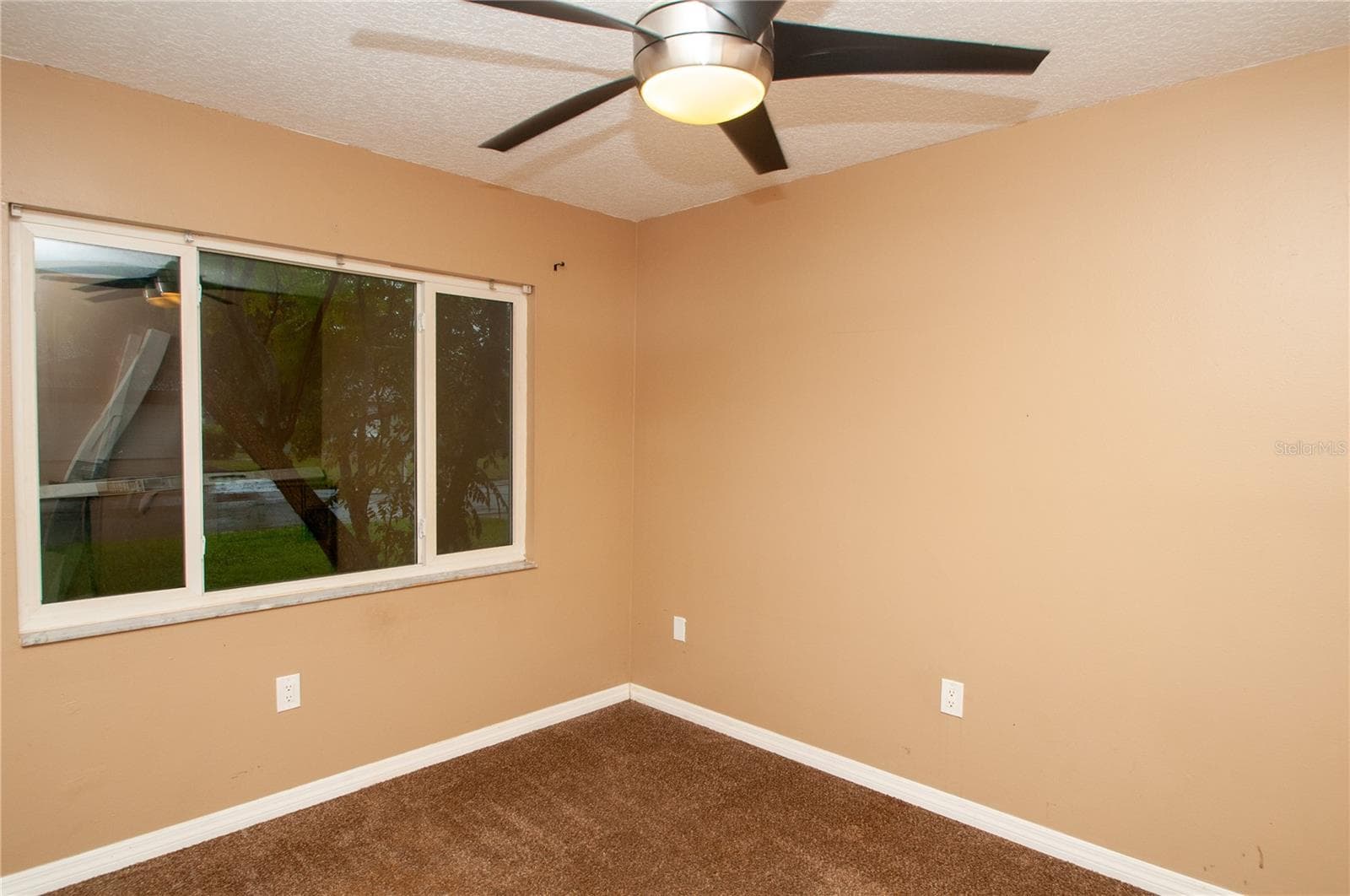 Single Family Residence at 5117 BROOKSIDE LN, NEW PORT RICHEY, photo 3 of 39