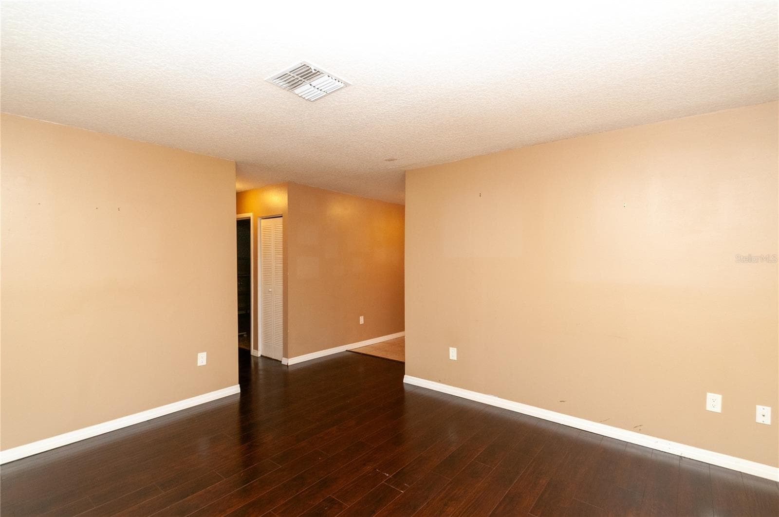 Single Family Residence at 5117 BROOKSIDE LN, NEW PORT RICHEY, photo 11 of 39