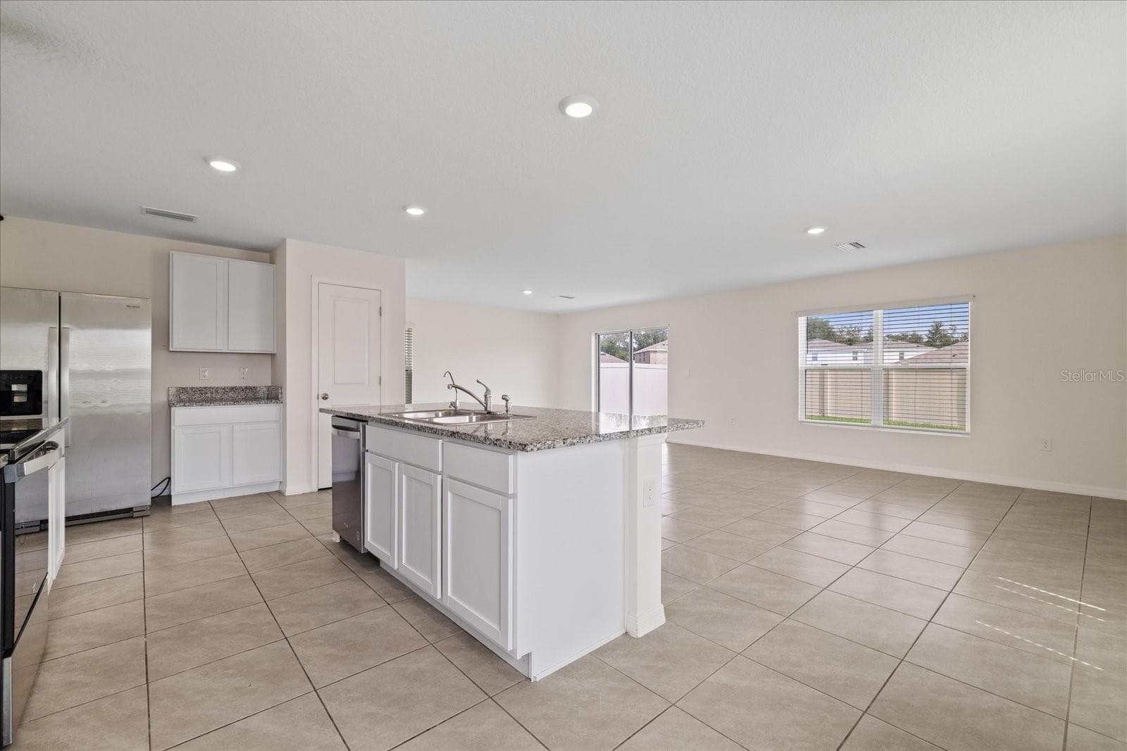 Kitchen - 4568 SAND DOLLAR WAY, ZEPHYRHILLS