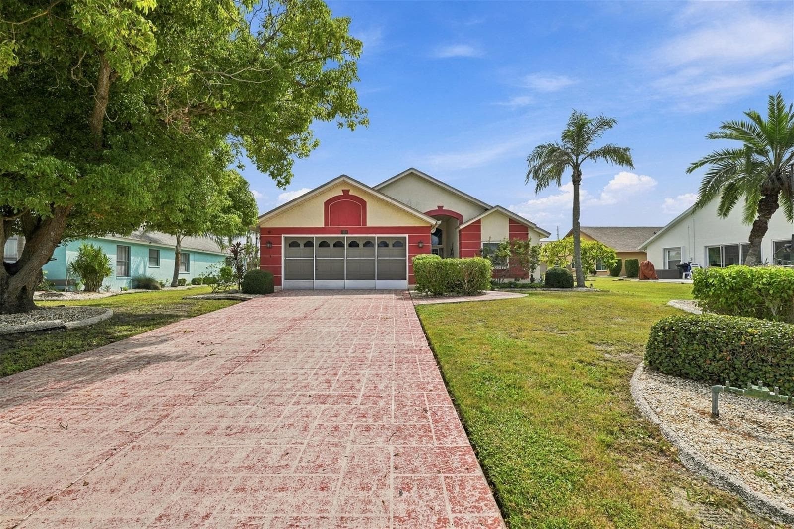 Single Family Residence at 1803 E DEL WEBB BLVD, SUN CITY CENTER, photo 2 of 10