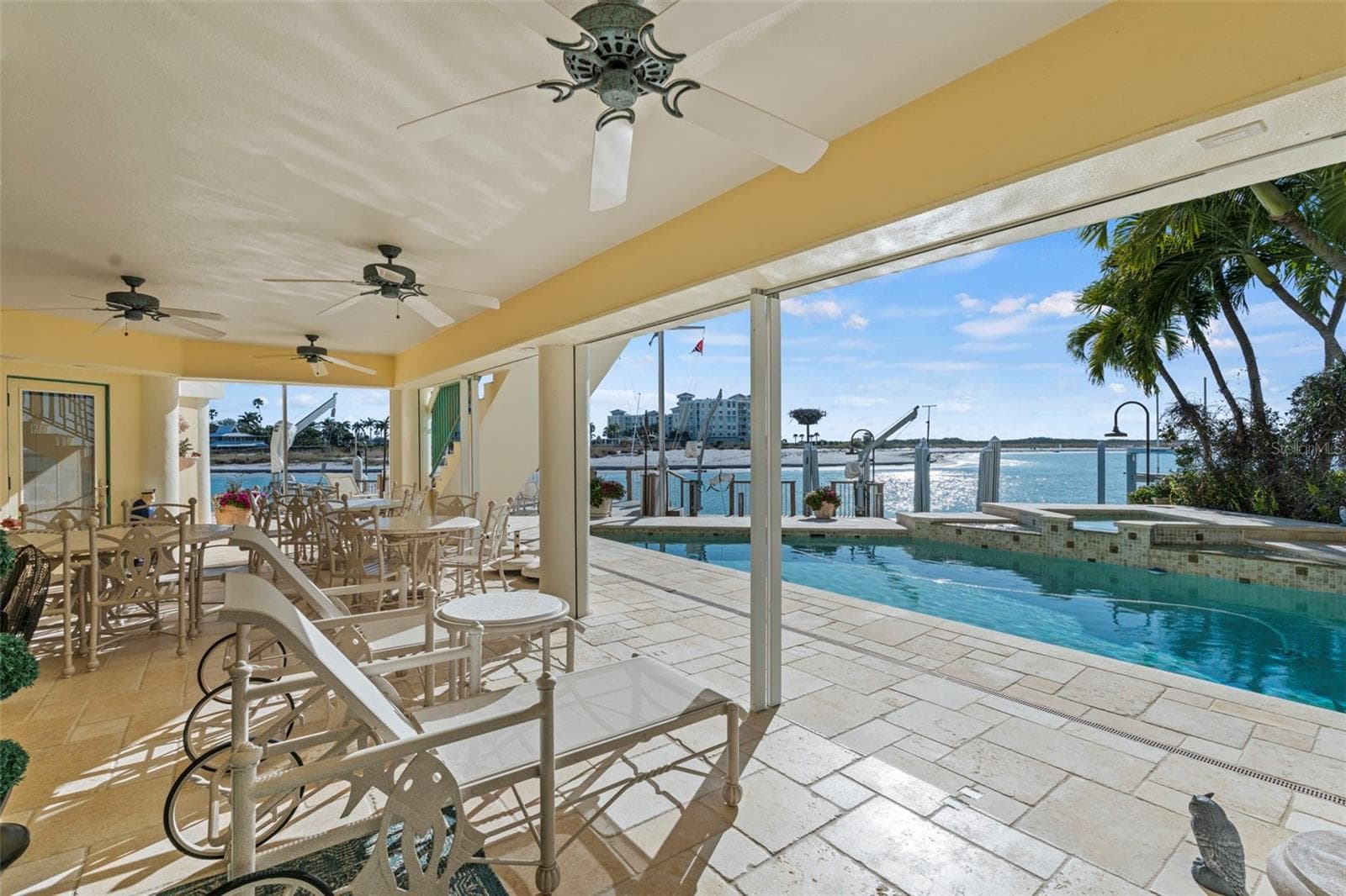 So much outdoor entertaining space! - 964 MONTE CRISTO BLVD, TIERRA VERDE
