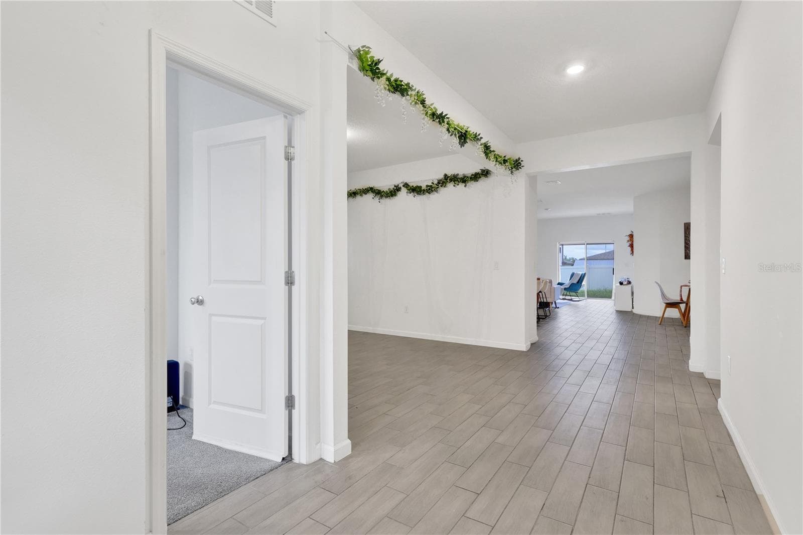 Single Family Residence at 5342 MADDIE DR, HAINES CITY, photo 6 of 19