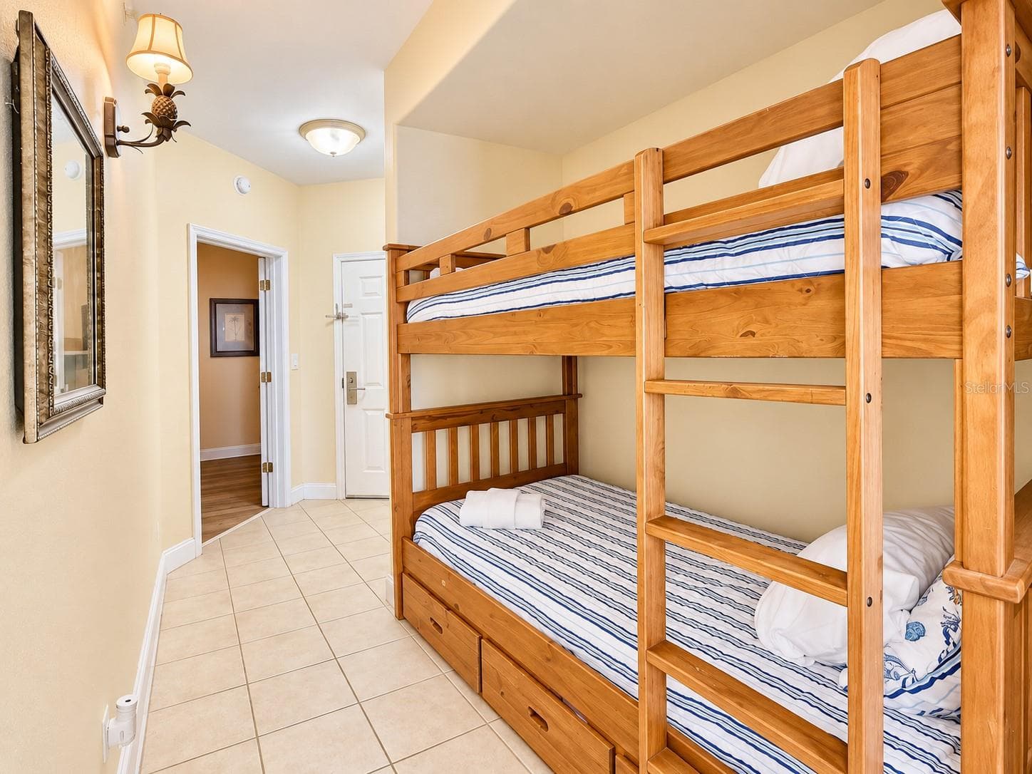 Condo - Hotel at 13415 BLUE HERON BEACH DR #109, ORLANDO, photo 13 of 55
