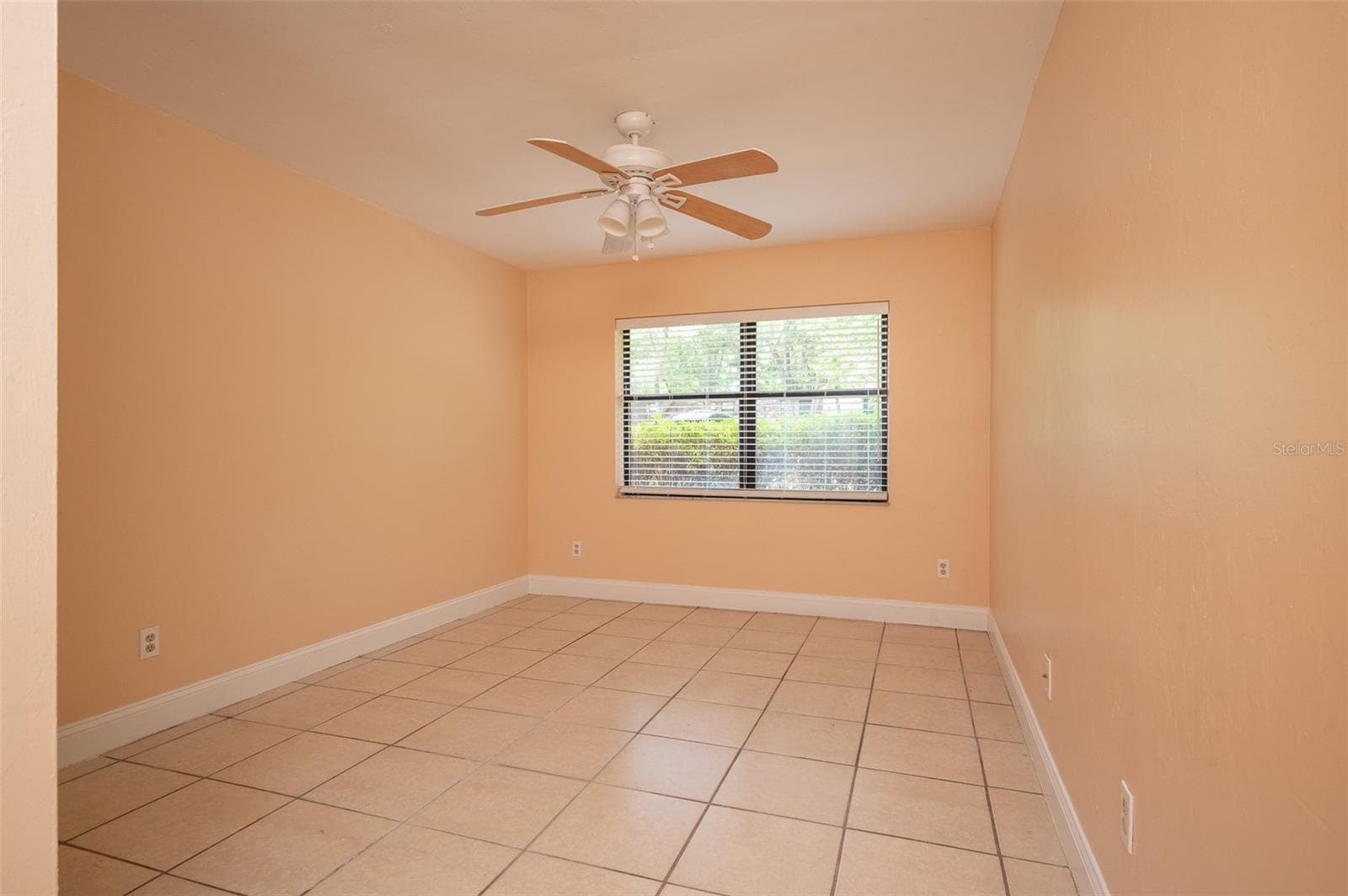 Townhouse at 3409 NW 52ND TER, GAINESVILLE, photo 9 of 17