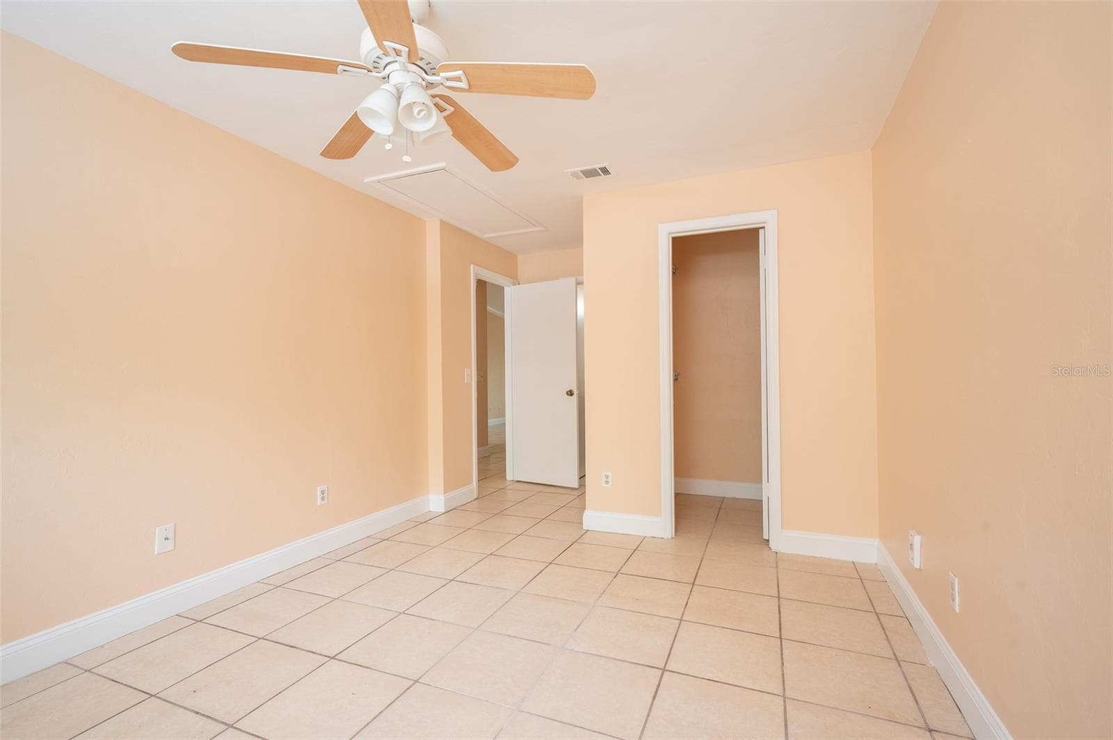 Townhouse at 3409 NW 52ND TER, GAINESVILLE, photo 10 of 17