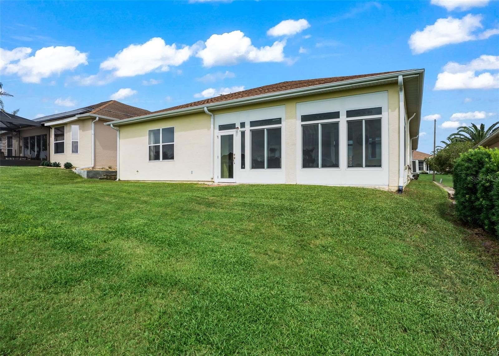 Florida Rm w/Access to Backyard - 17021 SE 115TH TERRACE RD, SUMMERFIELD