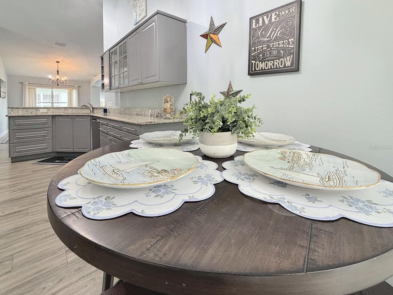Single Family Residence at 604 EAGLE POINTE S, KISSIMMEE, photo 9 of 25