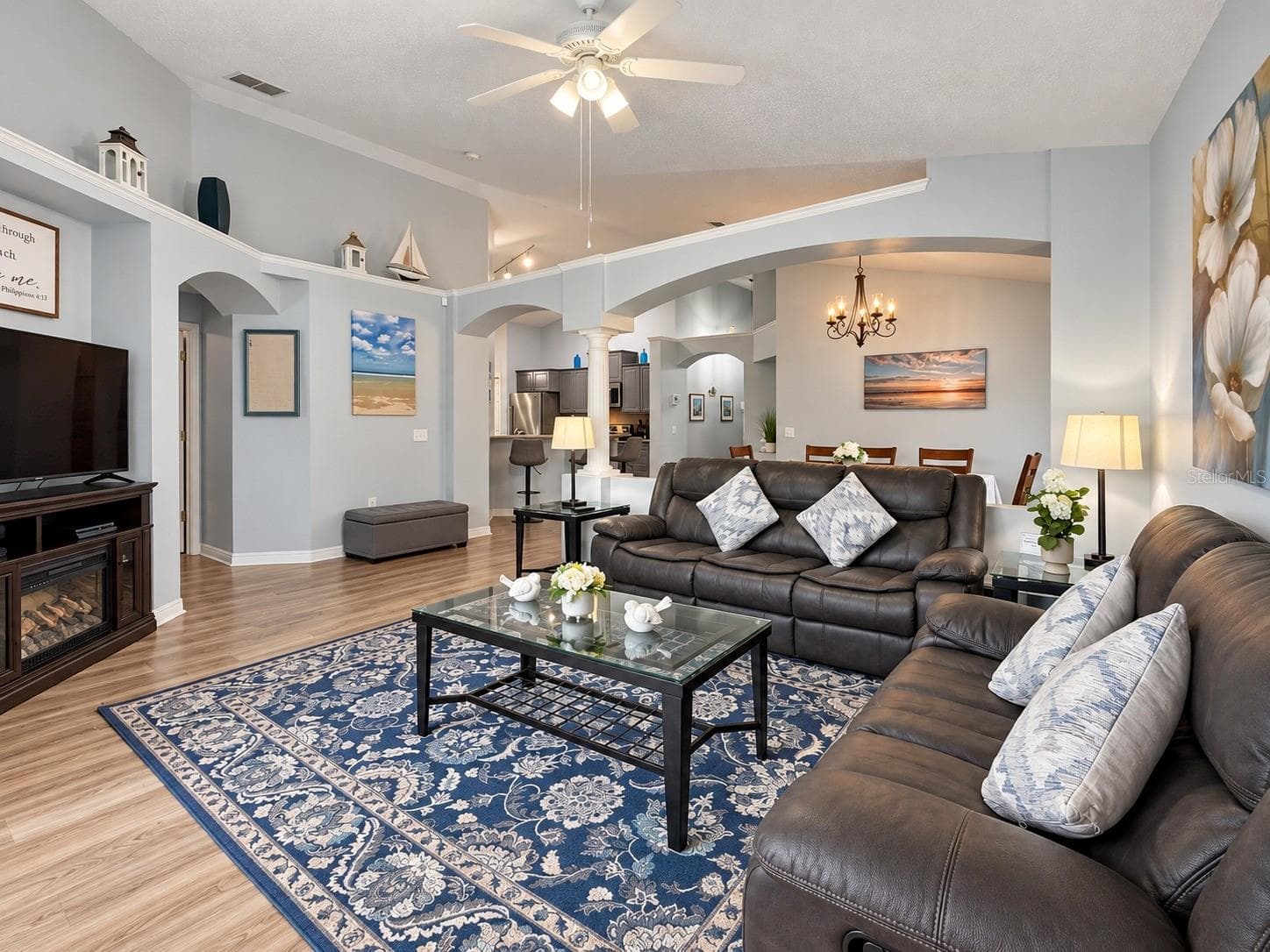 Single Family Residence at 604 EAGLE POINTE S, KISSIMMEE, photo 10 of 25