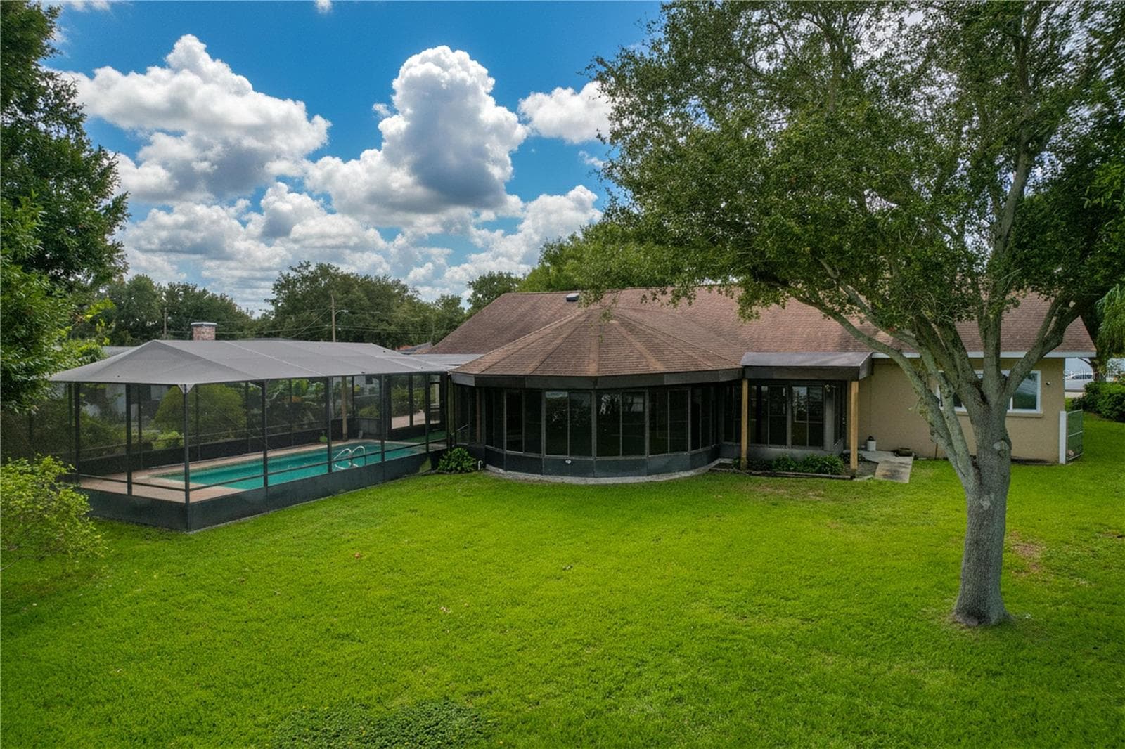 Backyard - 1348 EDGEWATER BEACH DR, LAKELAND