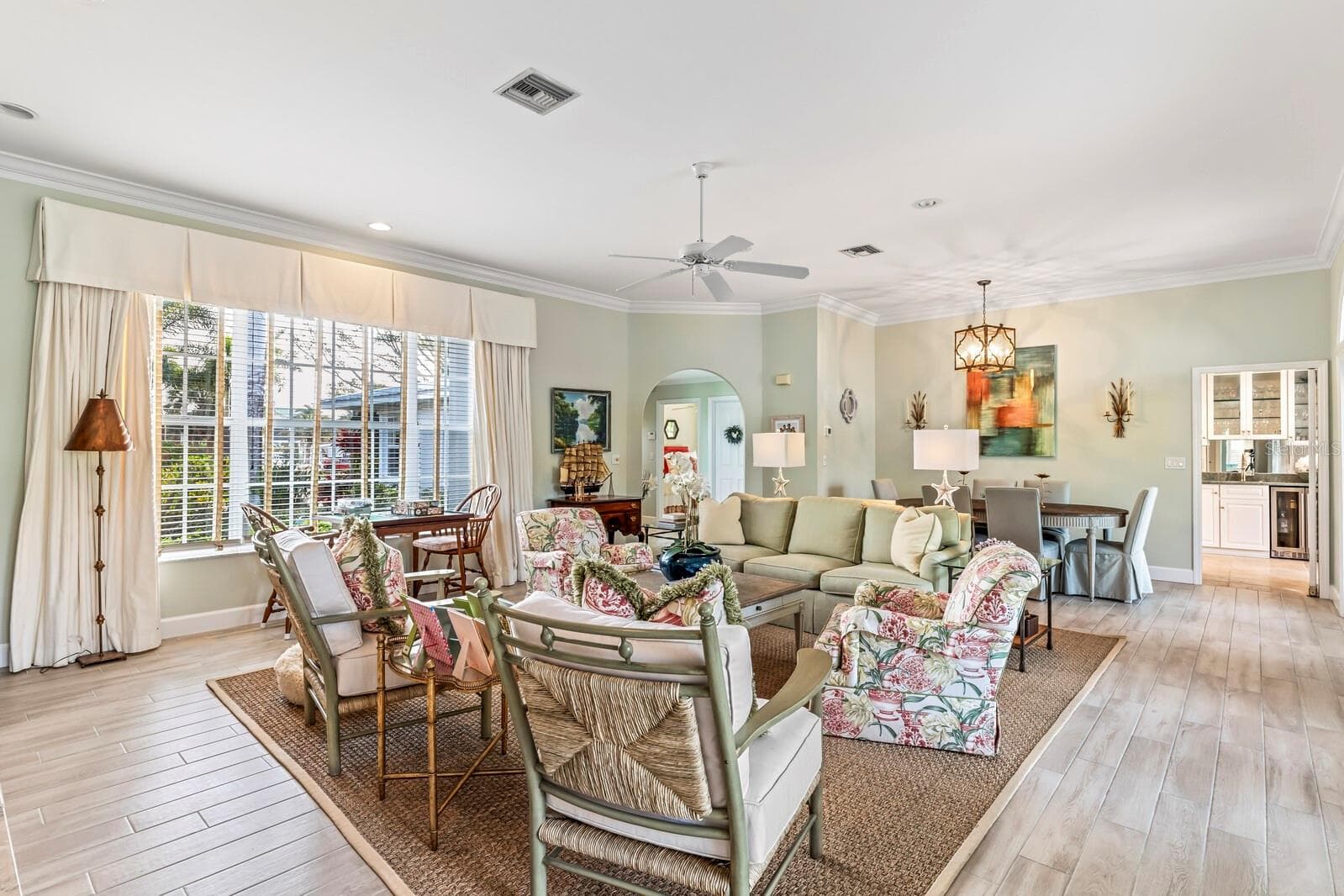 Living Room - 252 WATERWAYS AVE, BOCA GRANDE