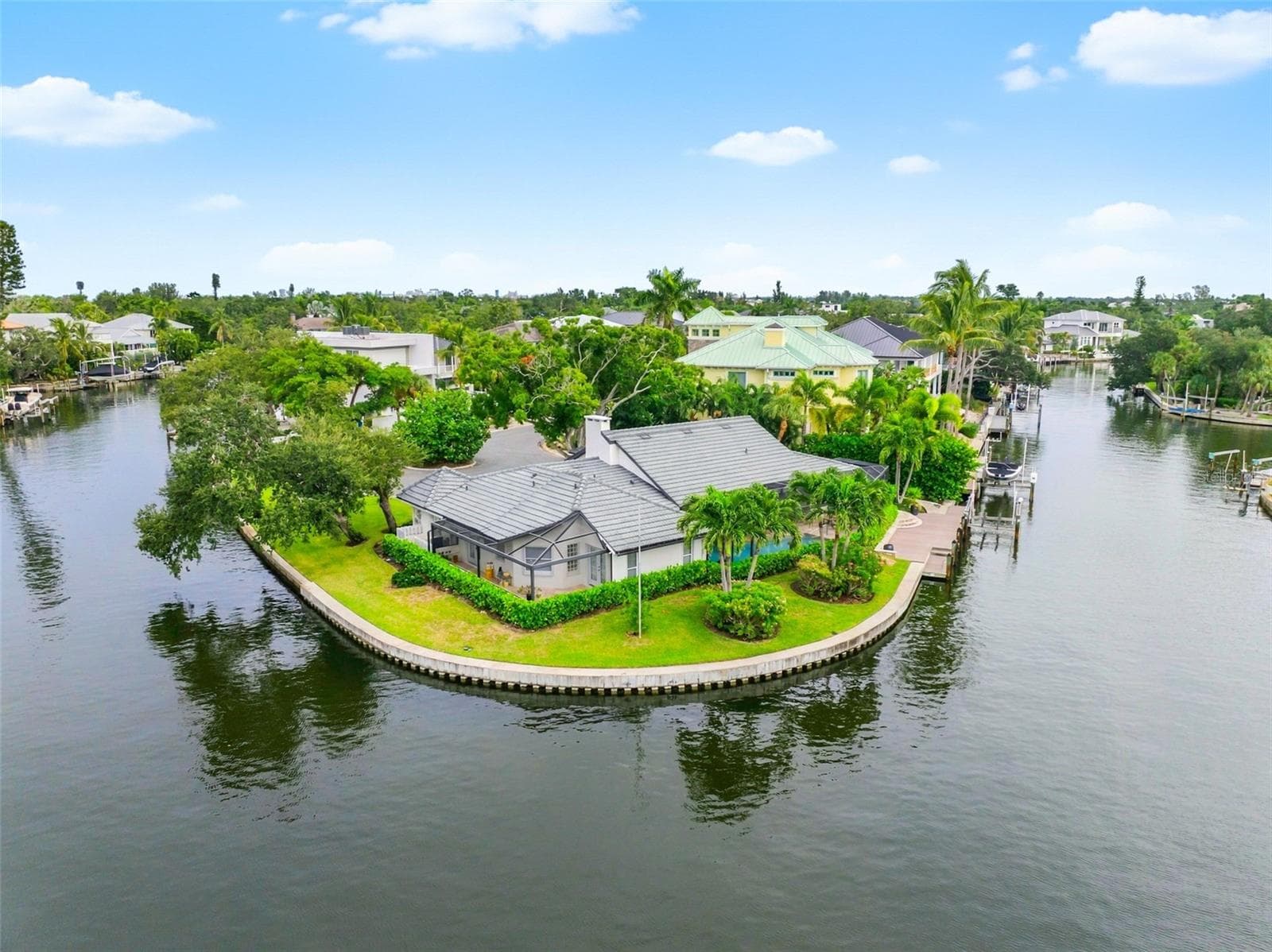 Single Family Residence at 500 VENICE LN, SARASOTA, photo 3 of 59