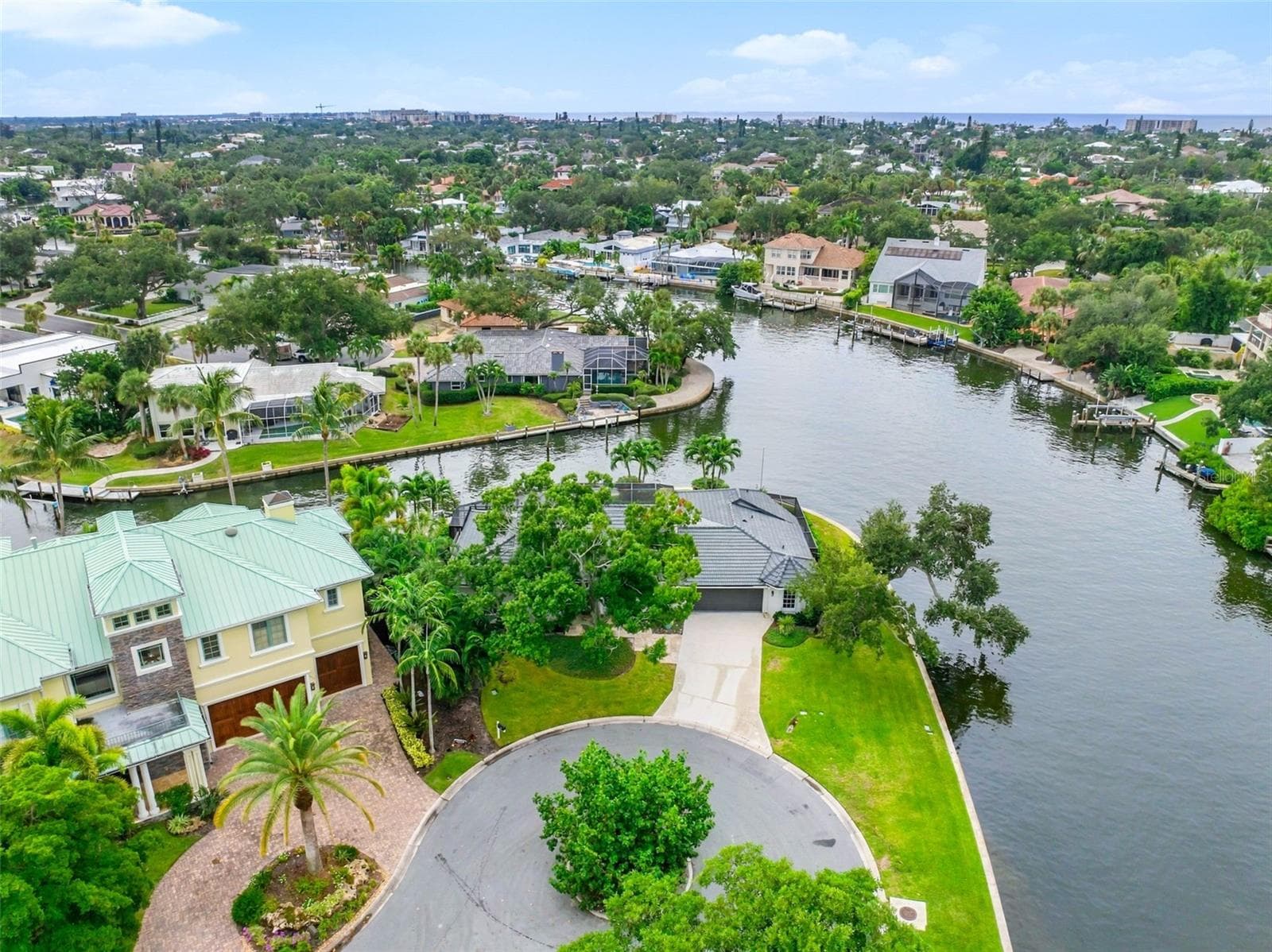 Single Family Residence at 500 VENICE LN, SARASOTA, photo 54 of 59