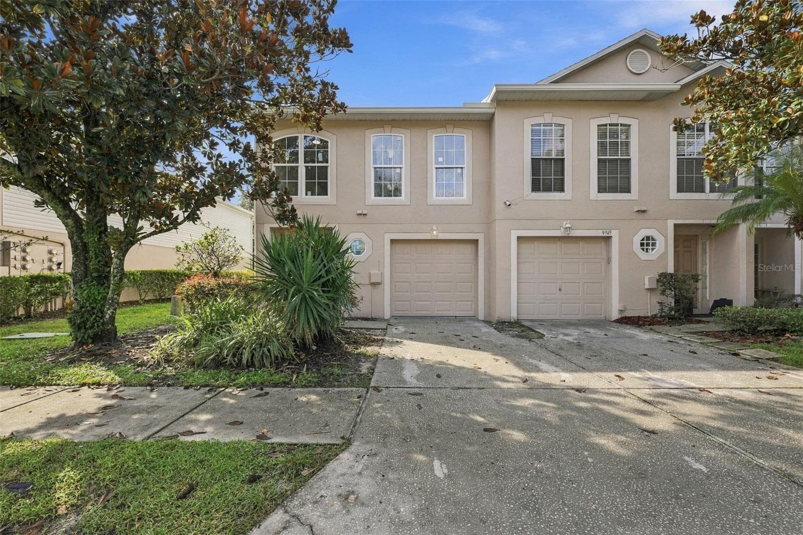 9951 ASHBURN LAKE DR