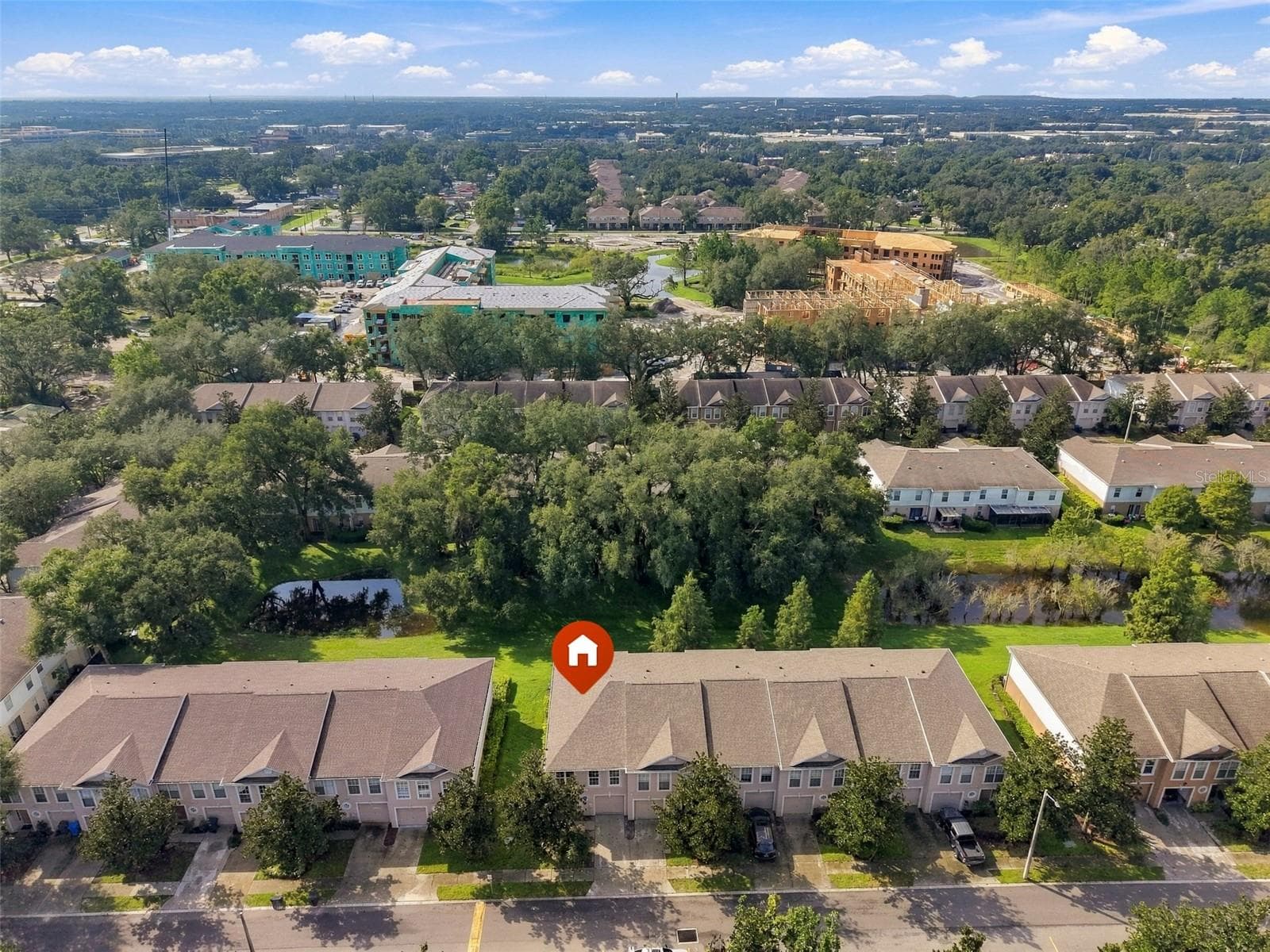 Townhouse at 9951 ASHBURN LAKE DR, TAMPA, photo 3 of 44