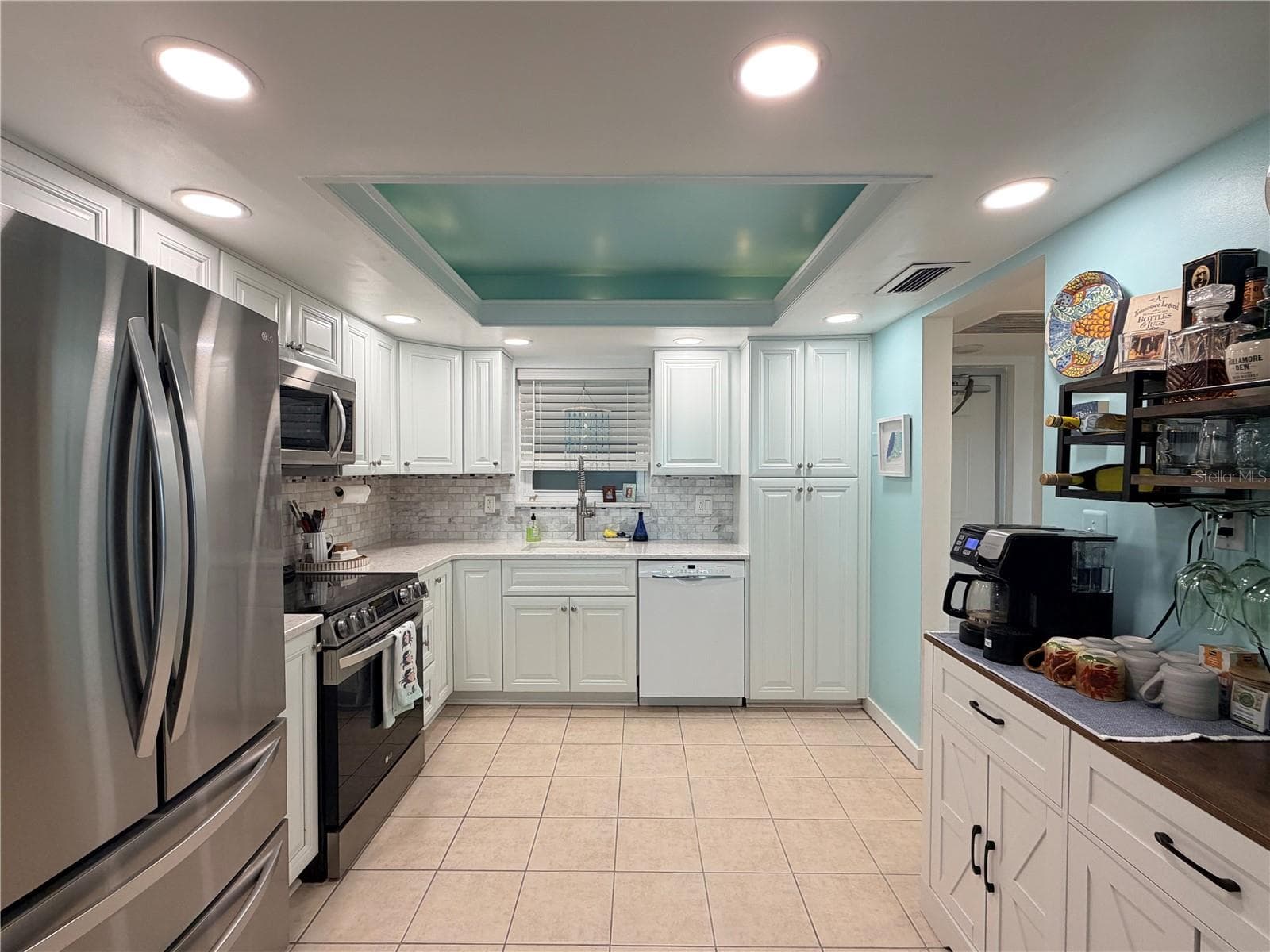 Condominium at 5200 BRITTANY DR S #206, ST PETERSBURG, photo 4 of 66