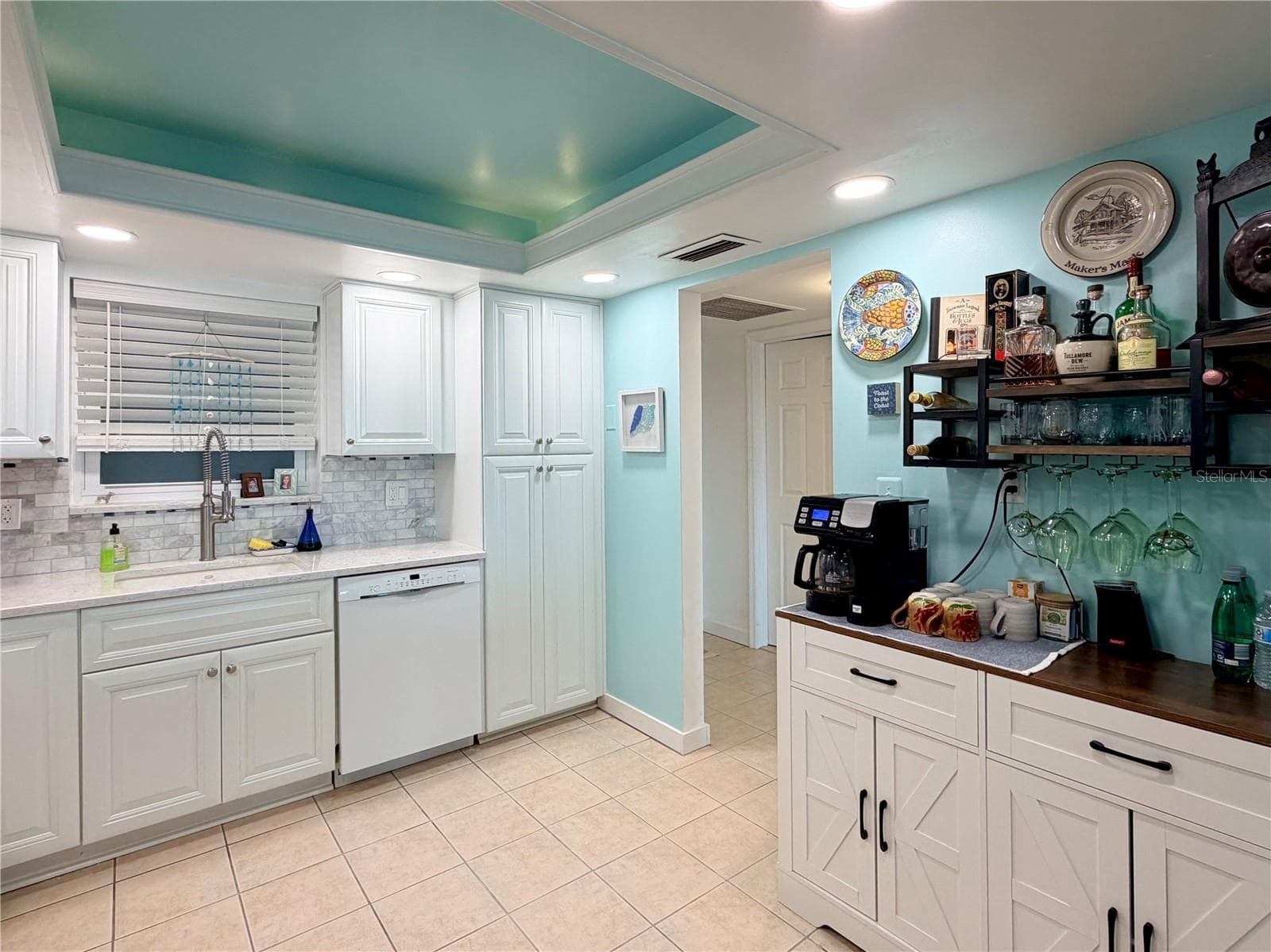 Condominium at 5200 BRITTANY DR S #206, ST PETERSBURG, photo 9 of 66