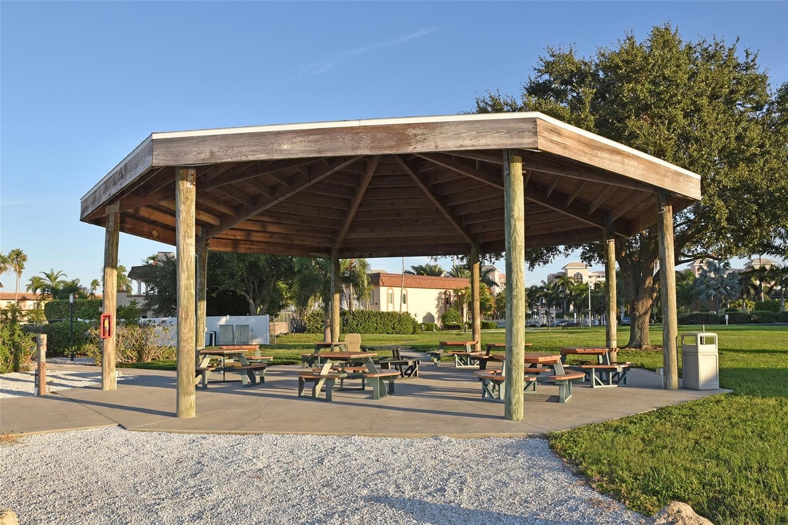Condominium at 5200 BRITTANY DR S #206, ST PETERSBURG, photo 51 of 66