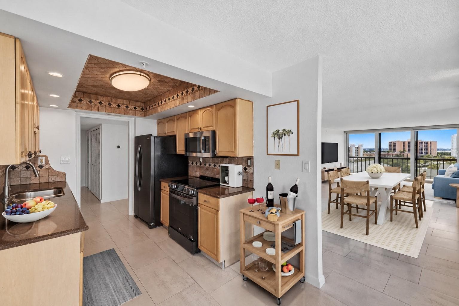 *Furniture virtually staged - 400 ISLAND WAY #701, CLEARWATER BEACH