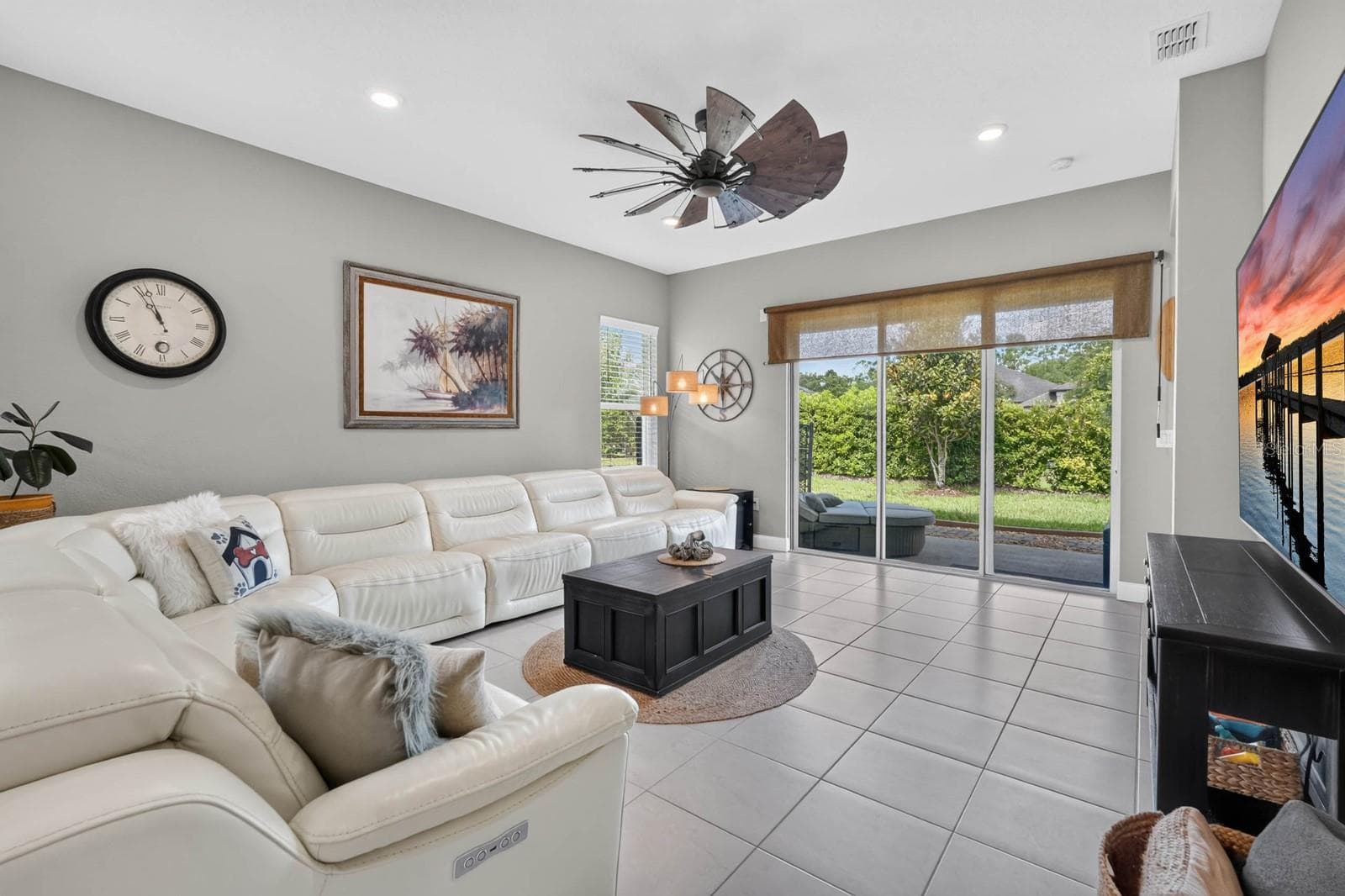 Living Room - 3250 BAILEY ANN DR, ORMOND BEACH