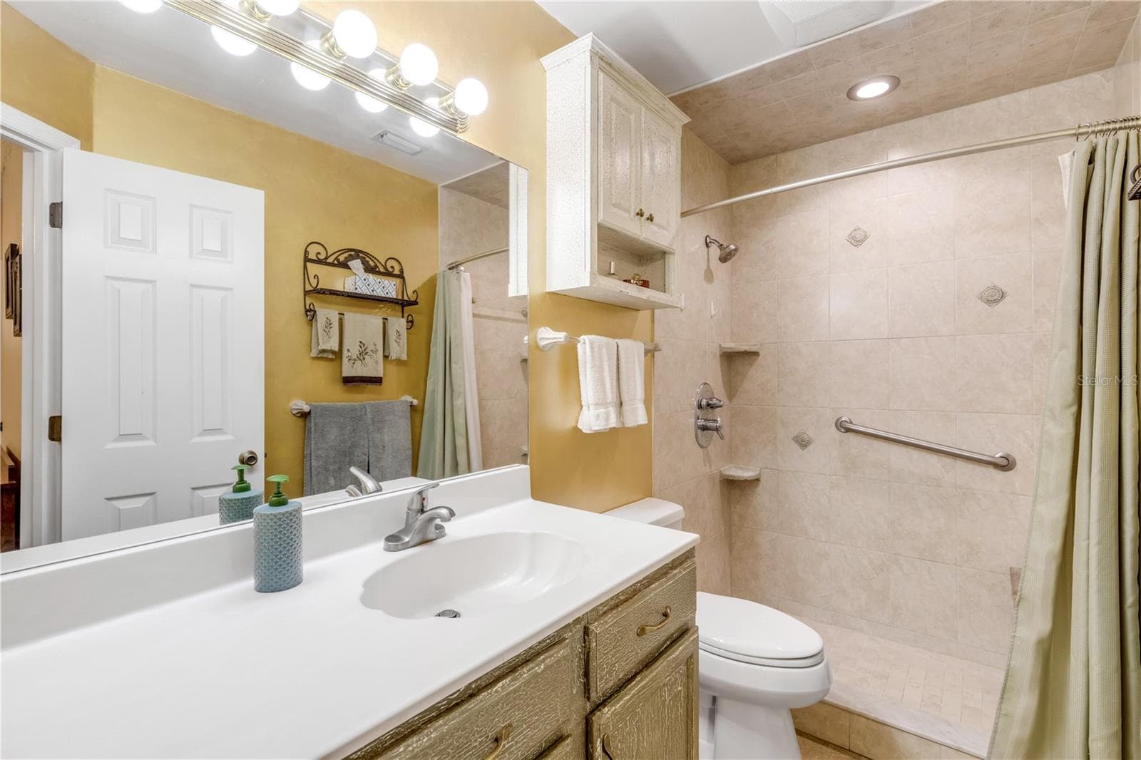 Condominium at 867 WINDOVER CT #550, NEW SMYRNA BEACH, photo 38 of 68