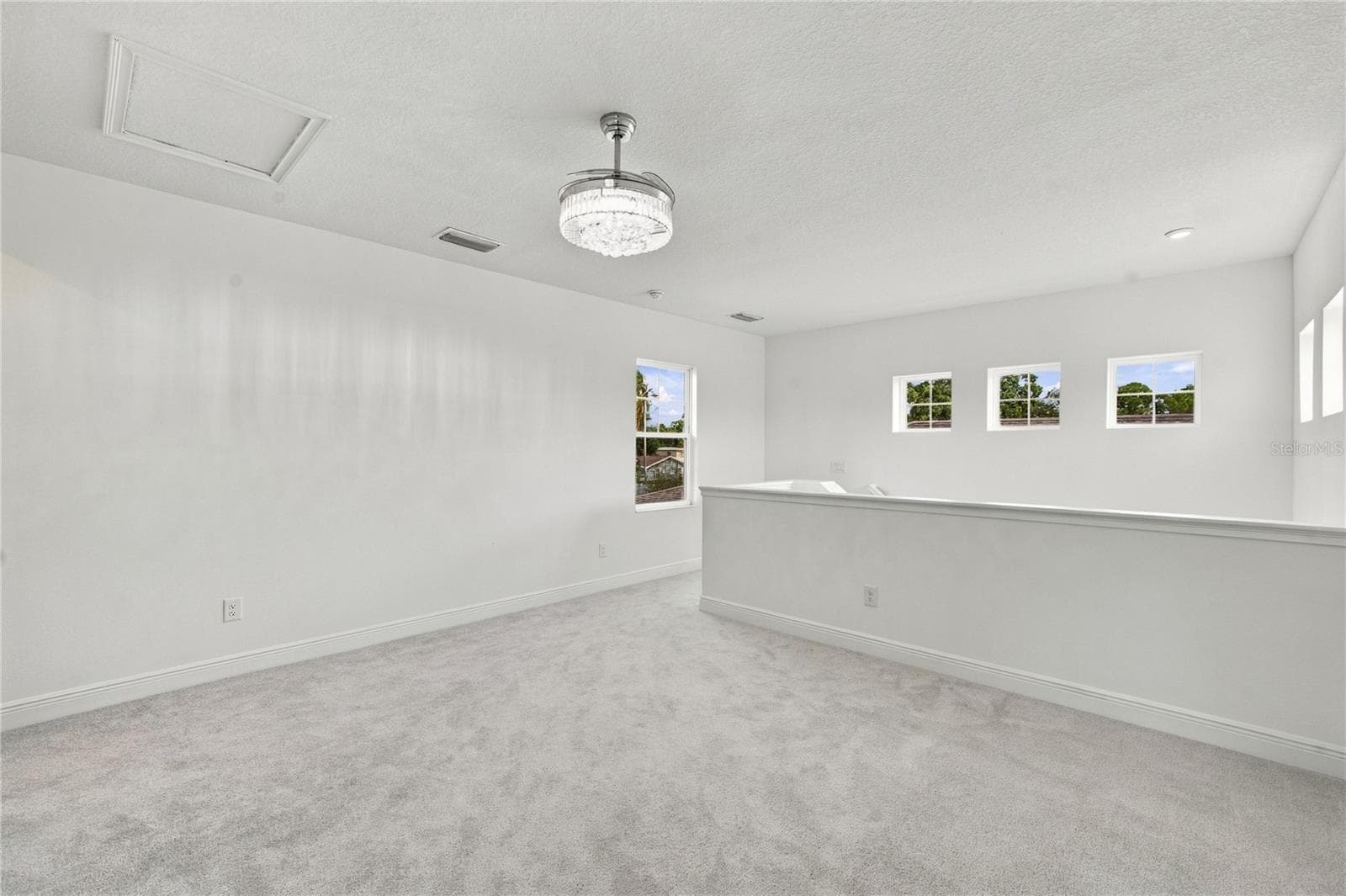Single Family Residence at 3033 54TH AVE N, ST PETERSBURG, photo 39 of 49
