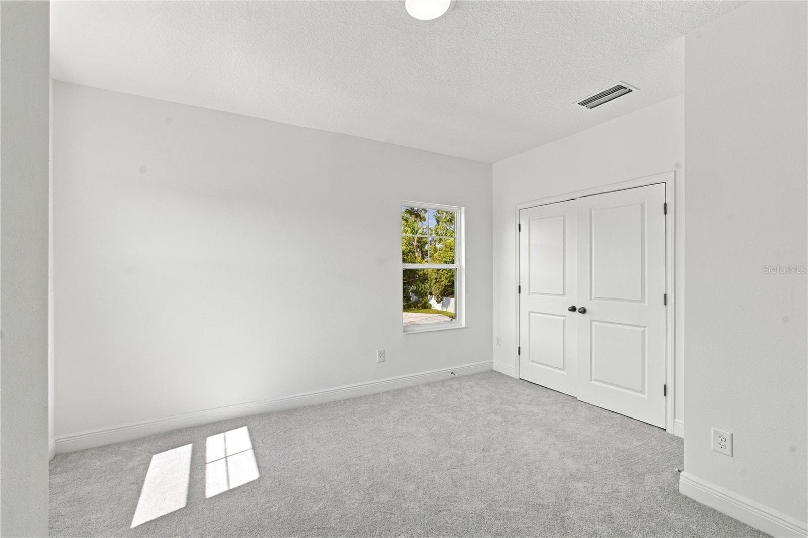 Single Family Residence at 3033 54TH AVE N, ST PETERSBURG, photo 41 of 49