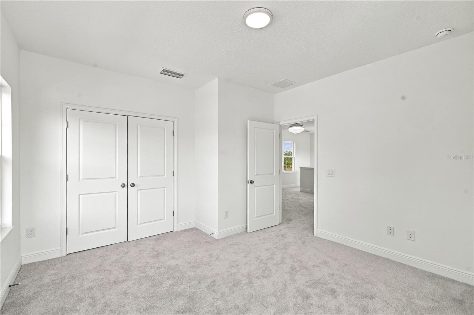 Single Family Residence at 3033 54TH AVE N, ST PETERSBURG, photo 42 of 49