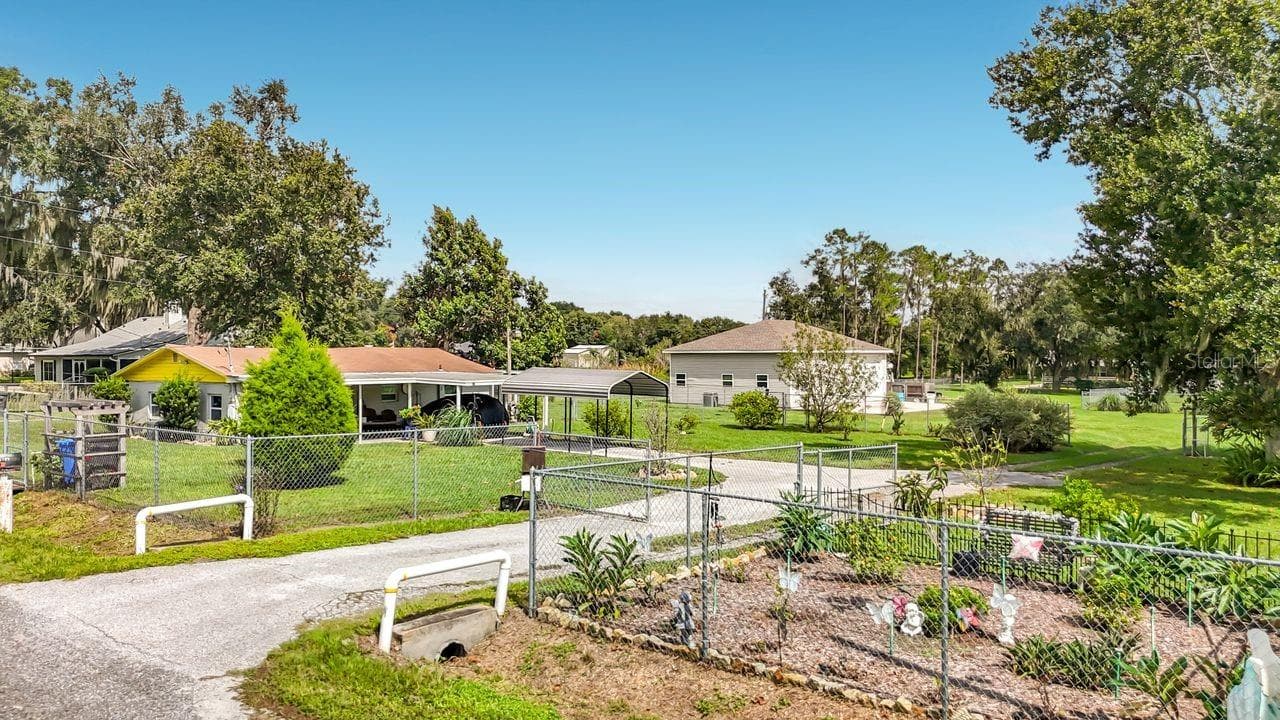 Designated fenced gardens - 3569 PITTMAN RD, DOVER