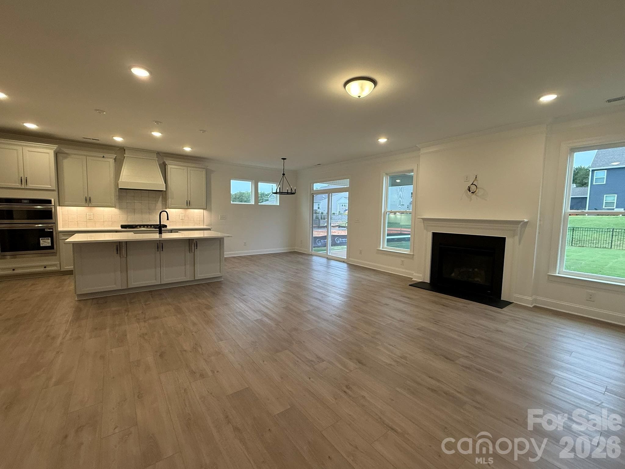 Family Room - 4482 Blue Mound Court, Stanley
